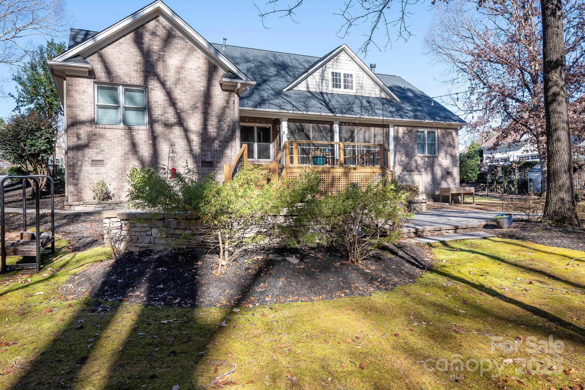 2456 West Nicole Lane