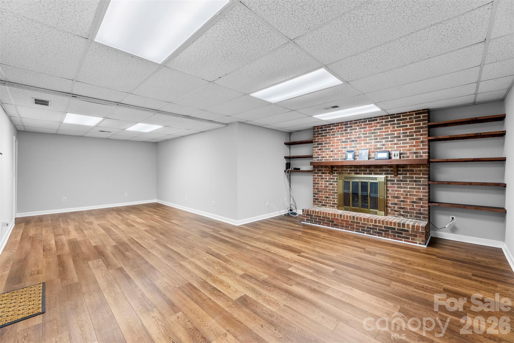 10318 Hollybrook Drive