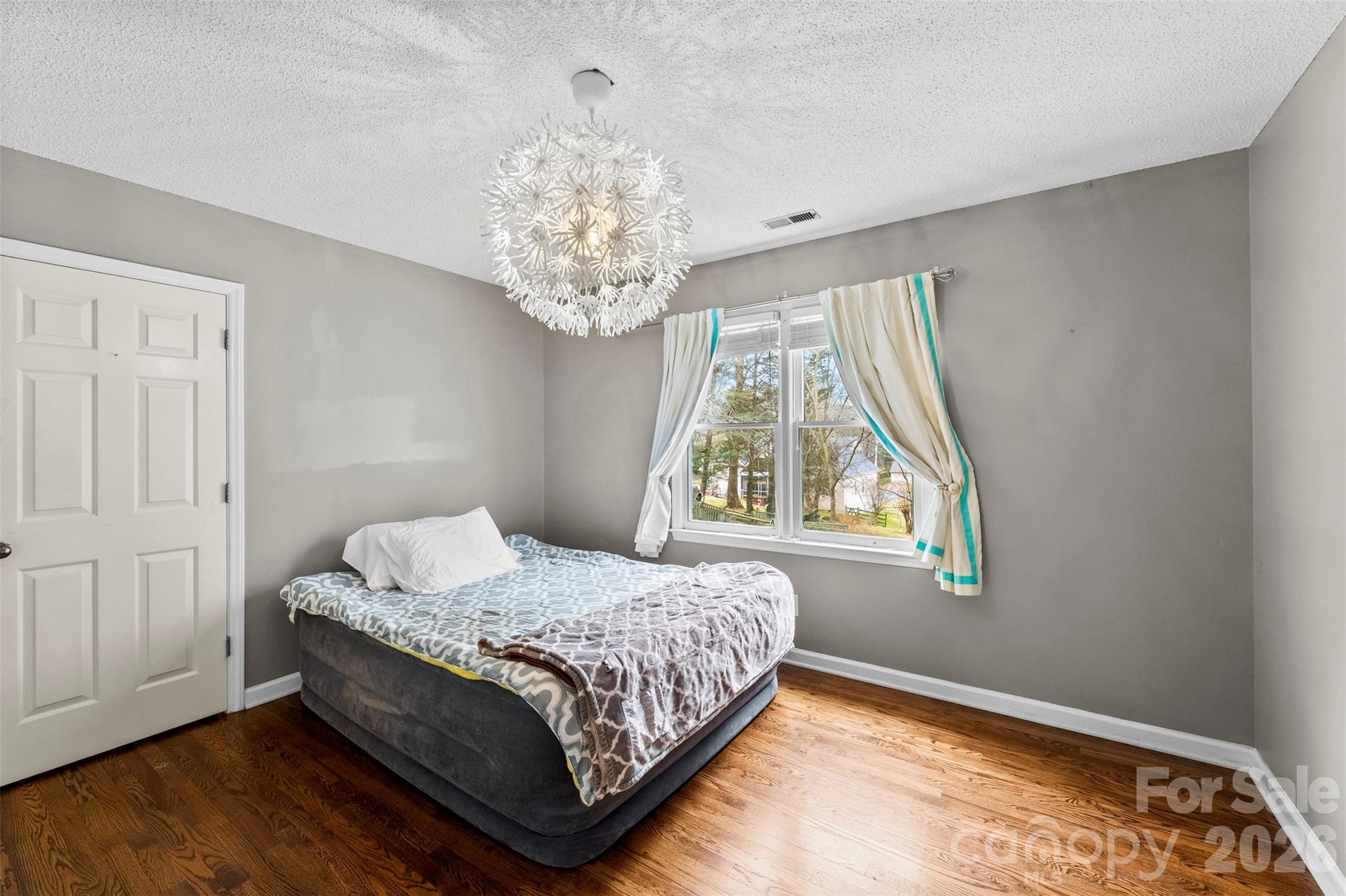 10318 Hollybrook Drive