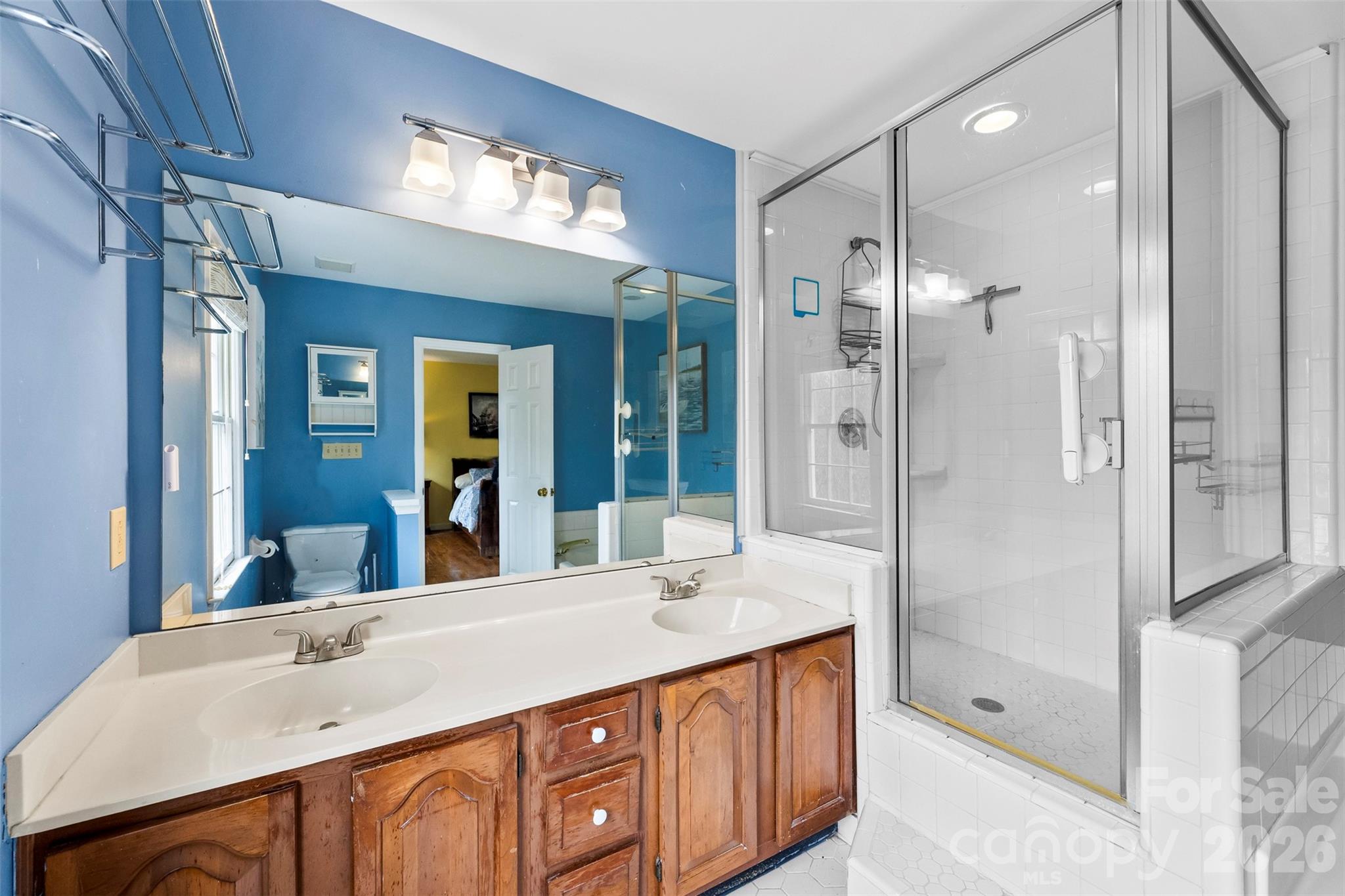 10318 Hollybrook Drive