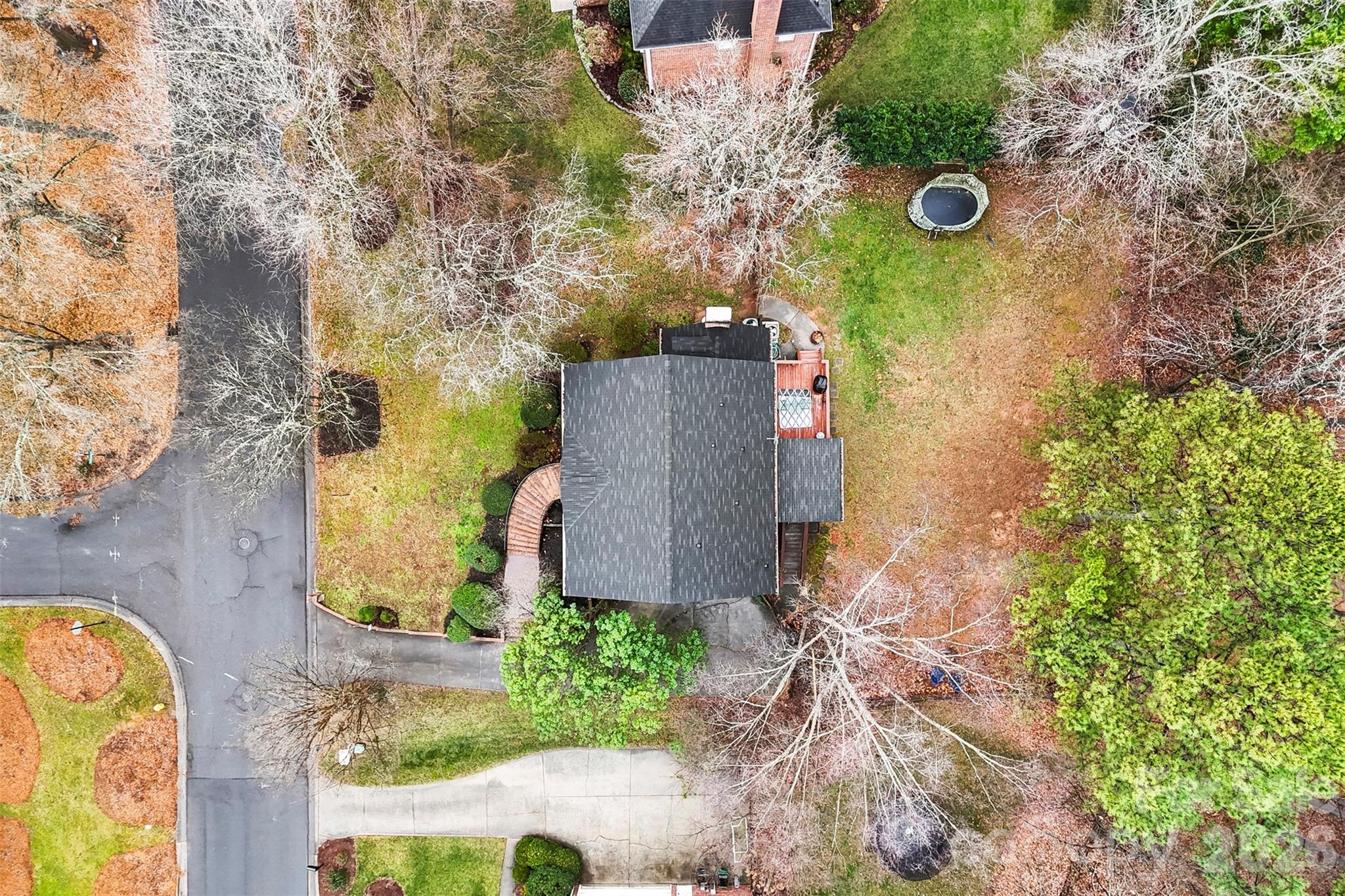 10318 Hollybrook Drive