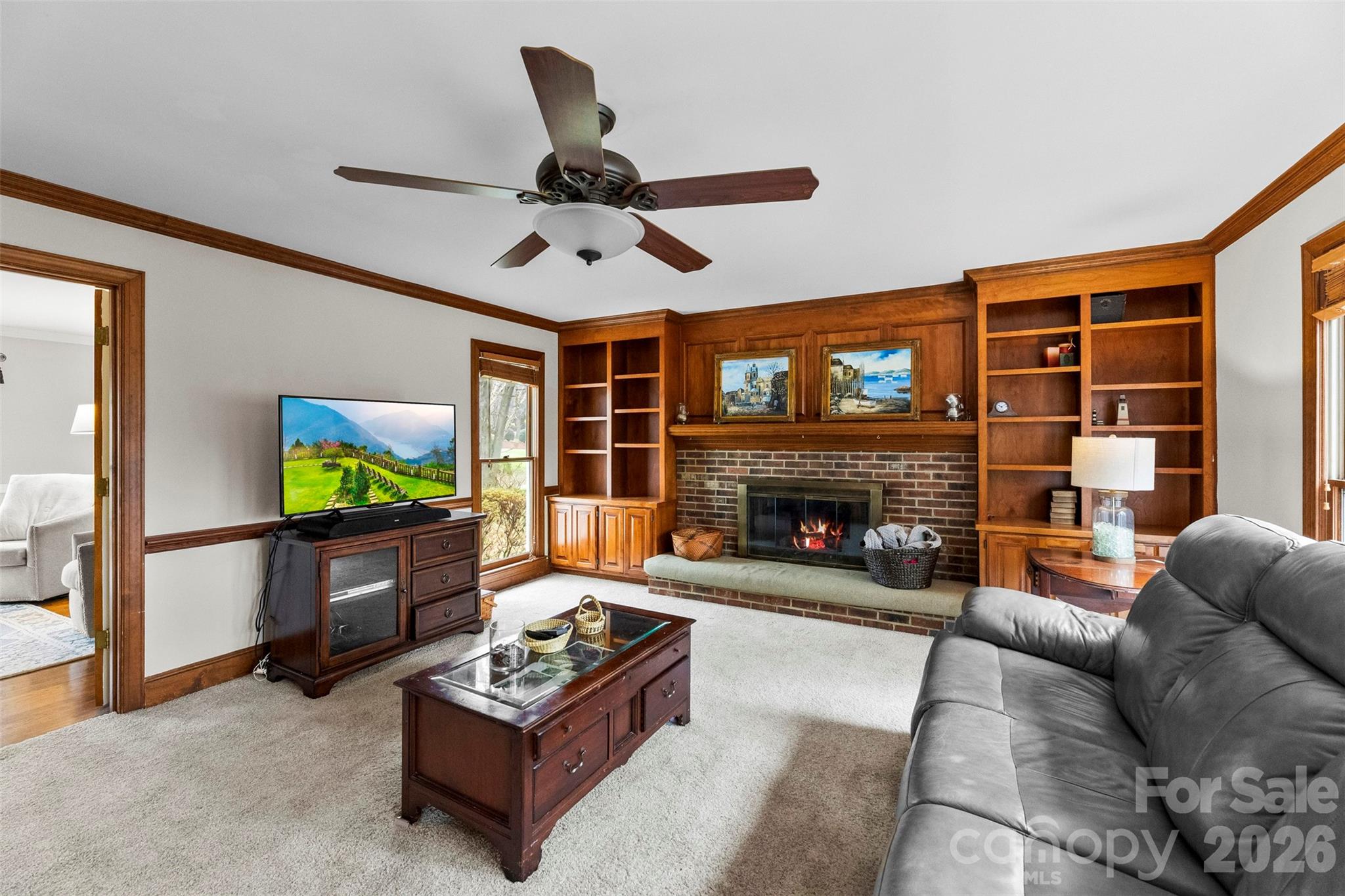 10318 Hollybrook Drive