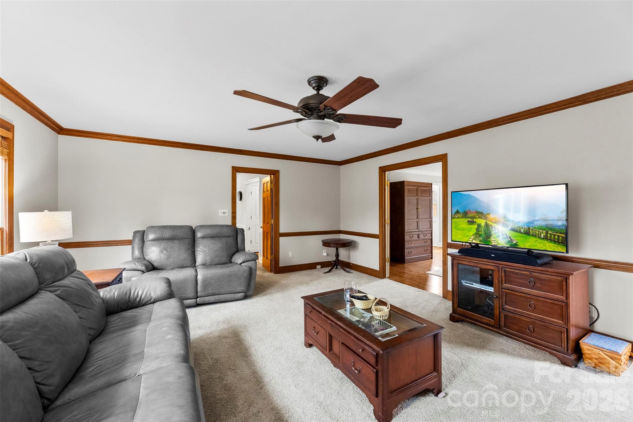 10318 Hollybrook Drive