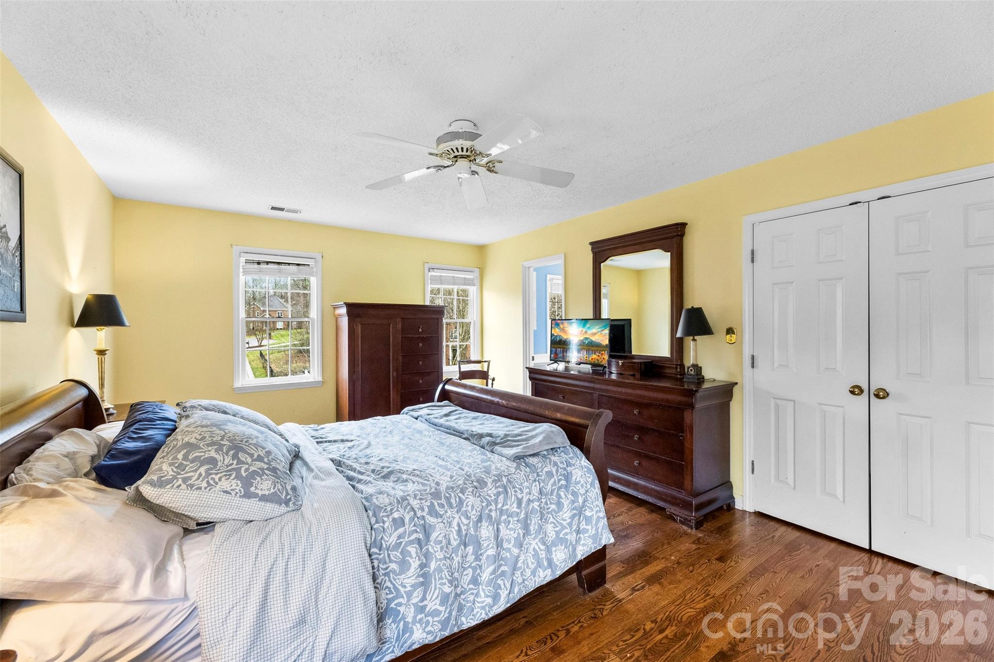 10318 Hollybrook Drive