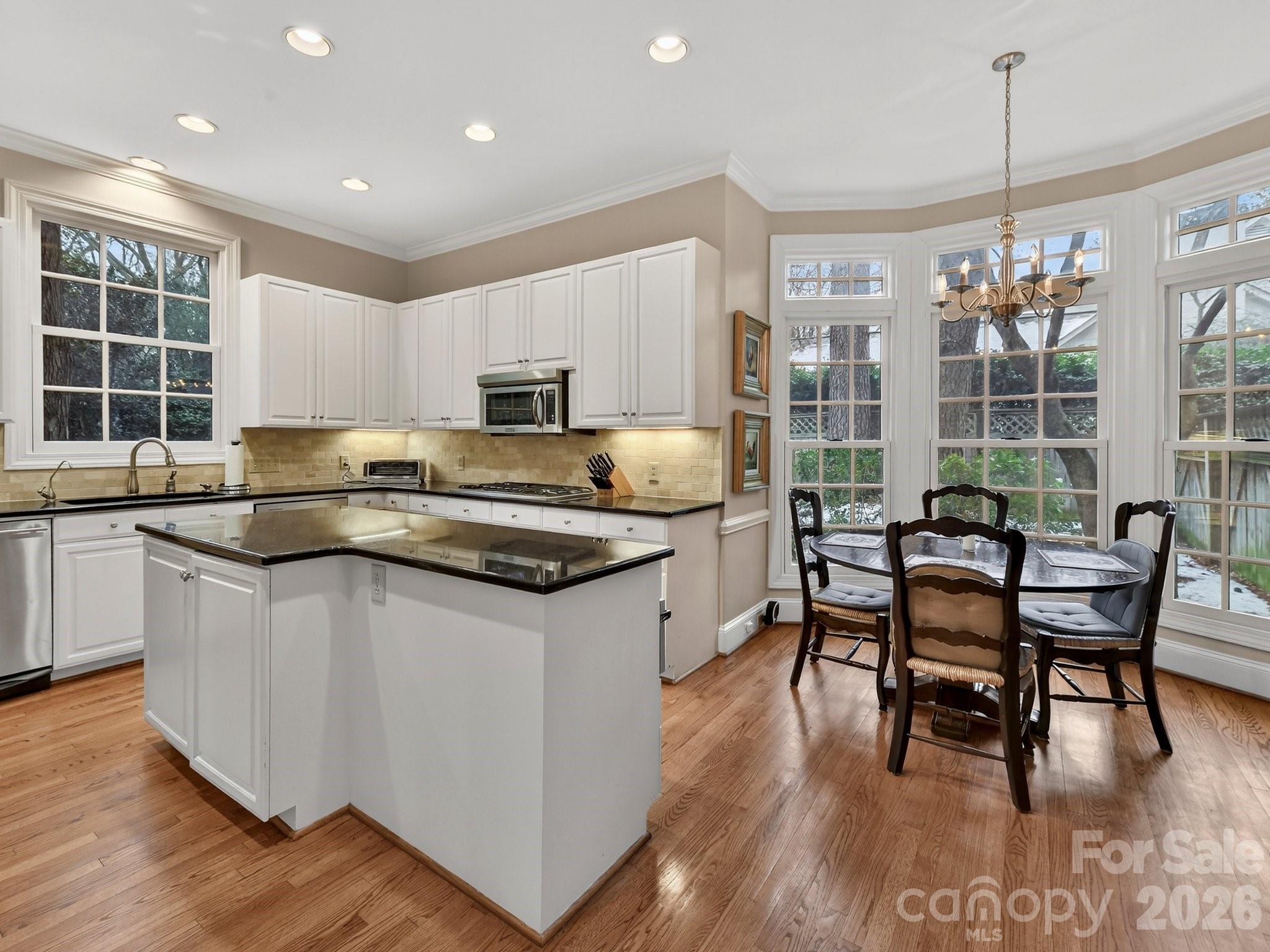 3116 Cloverfield Road