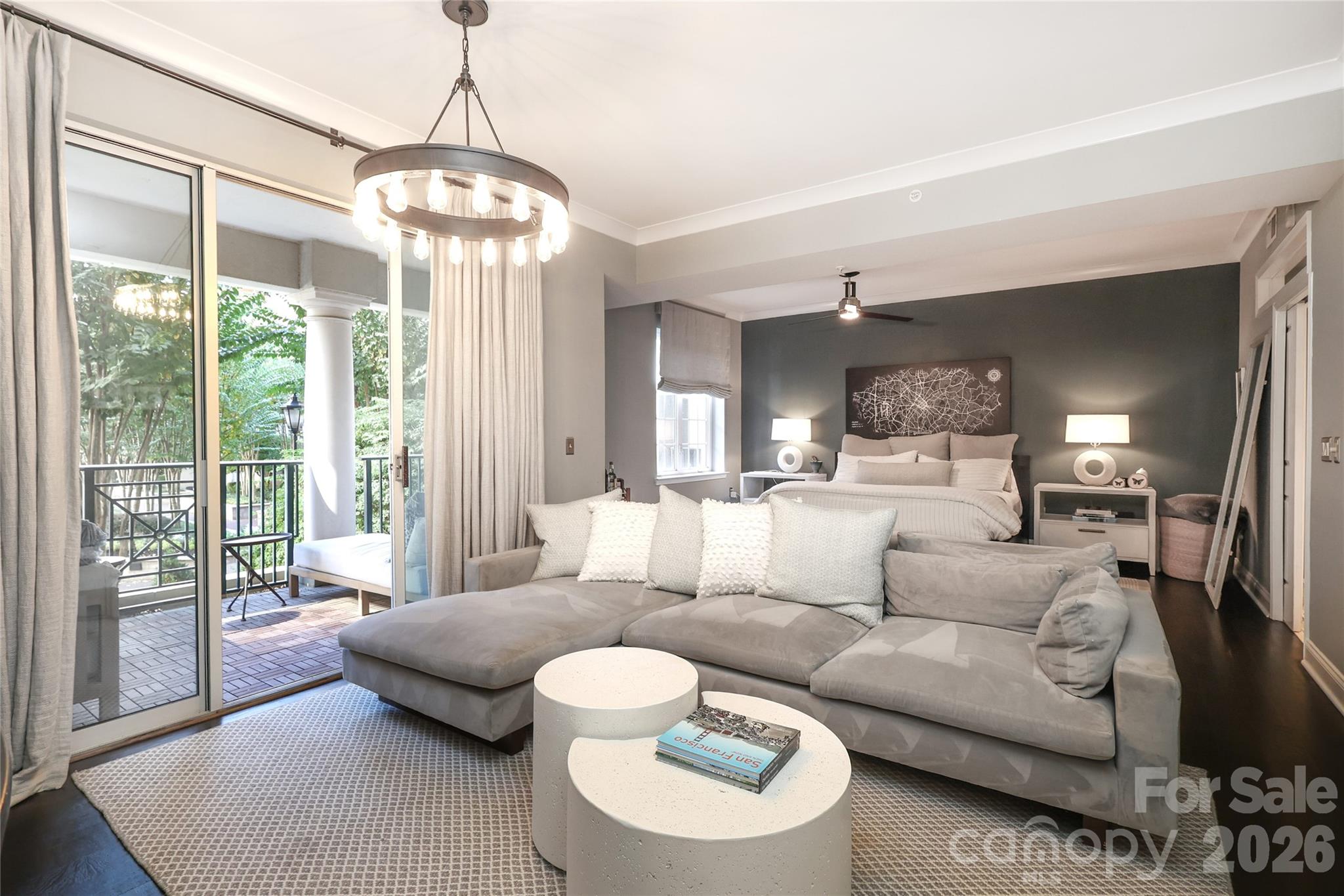 300 W 5th Street Unit: 222
