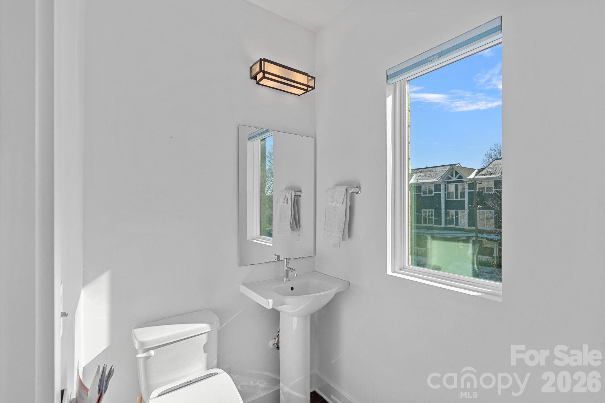 214 Wesley Heights Way