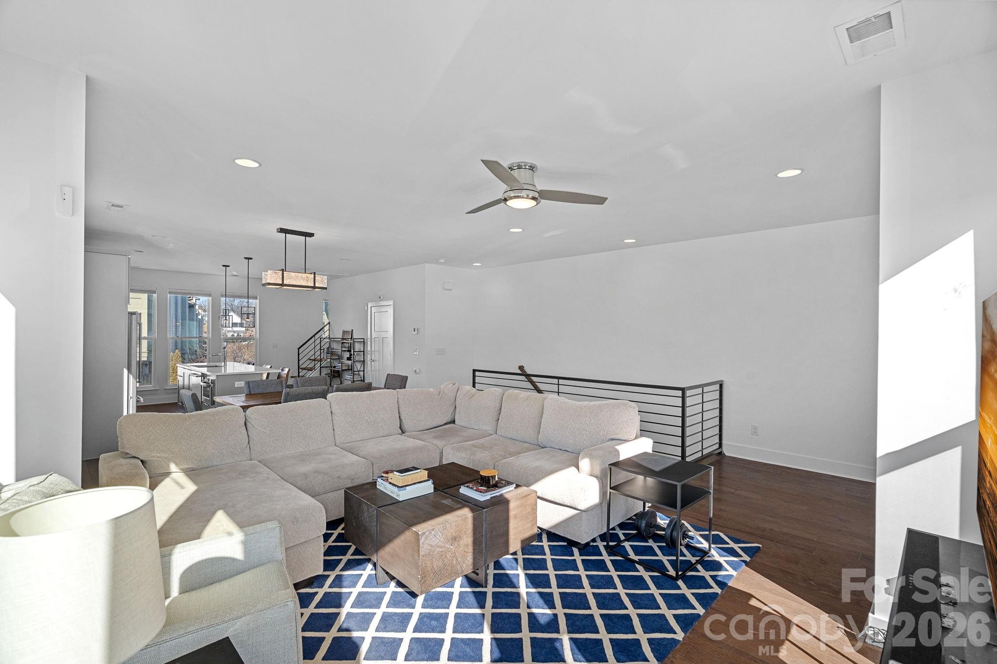 214 Wesley Heights Way