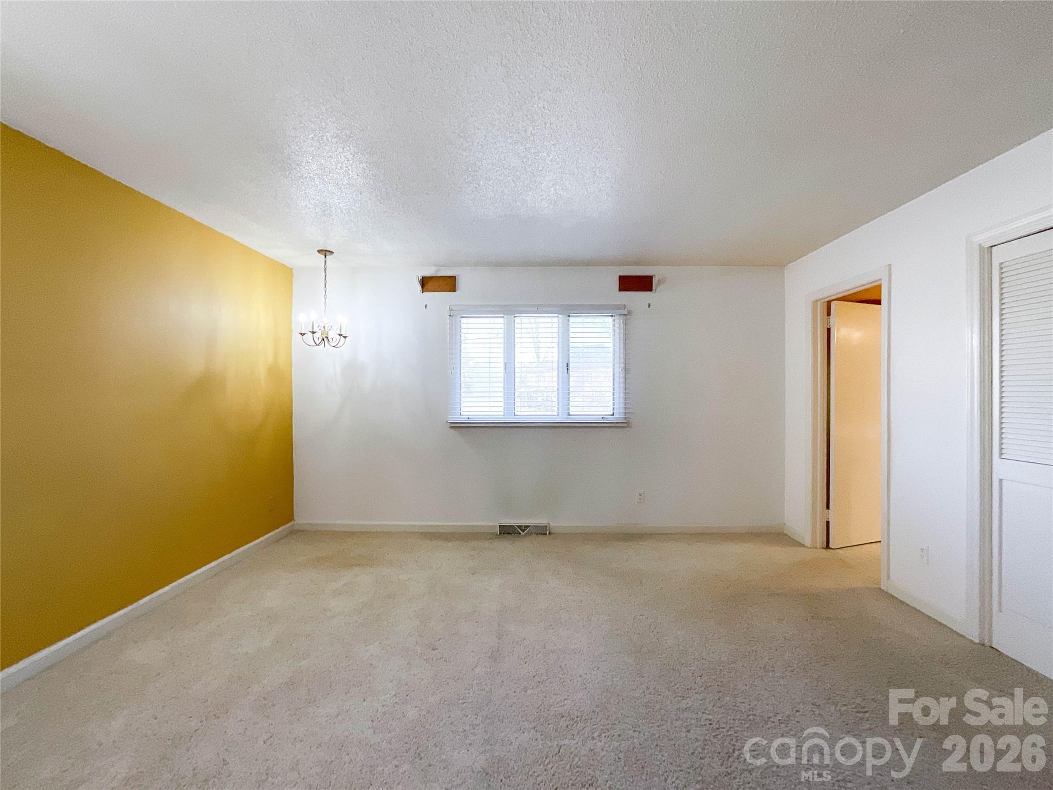 13909 Idlewild Road