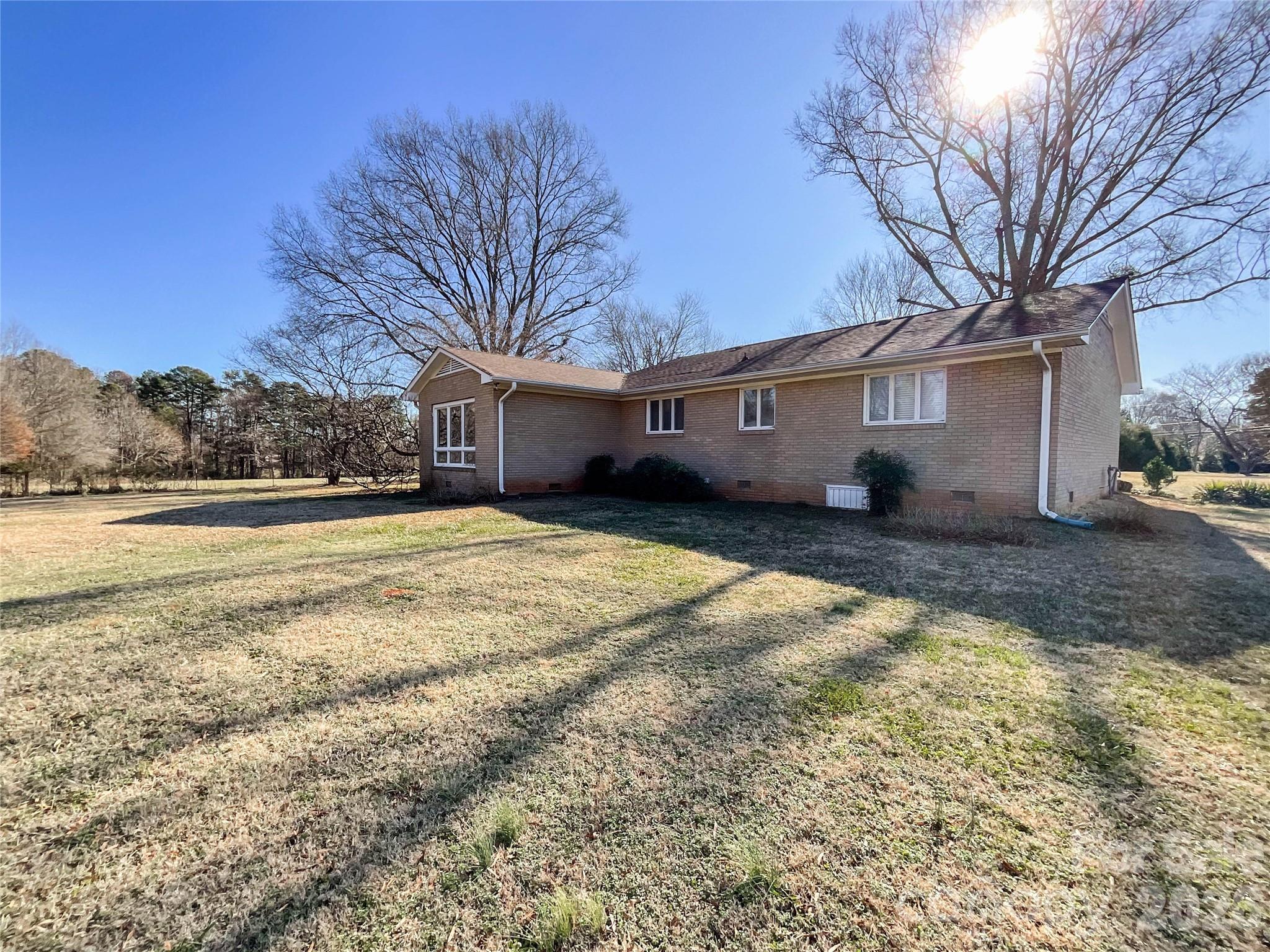 13909 Idlewild Road