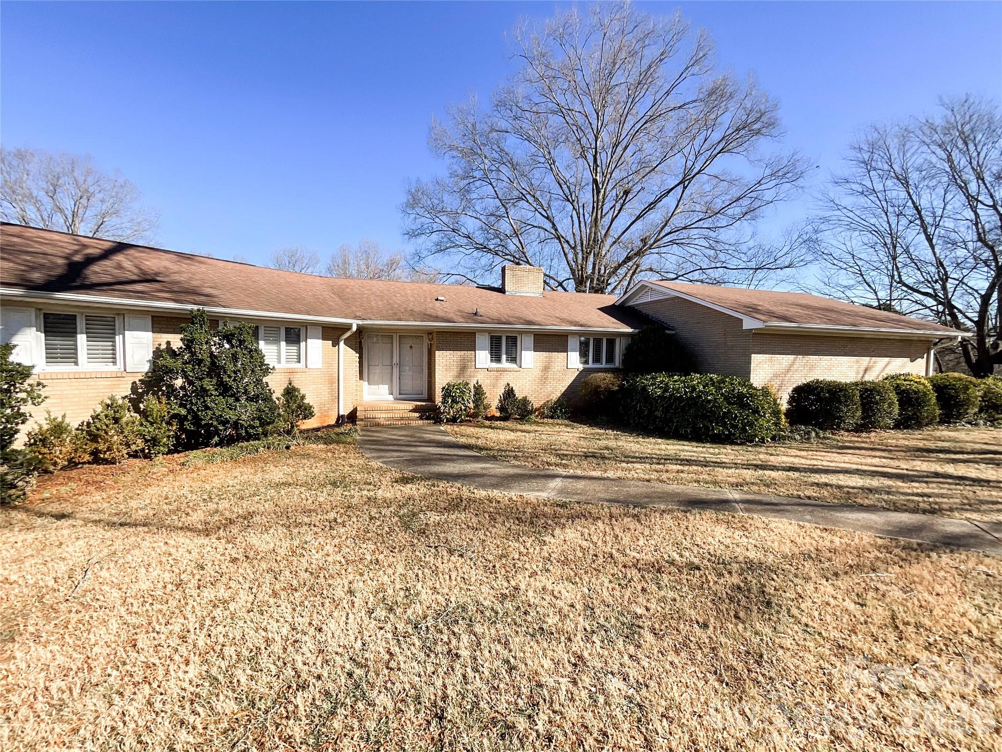 13909 Idlewild Road