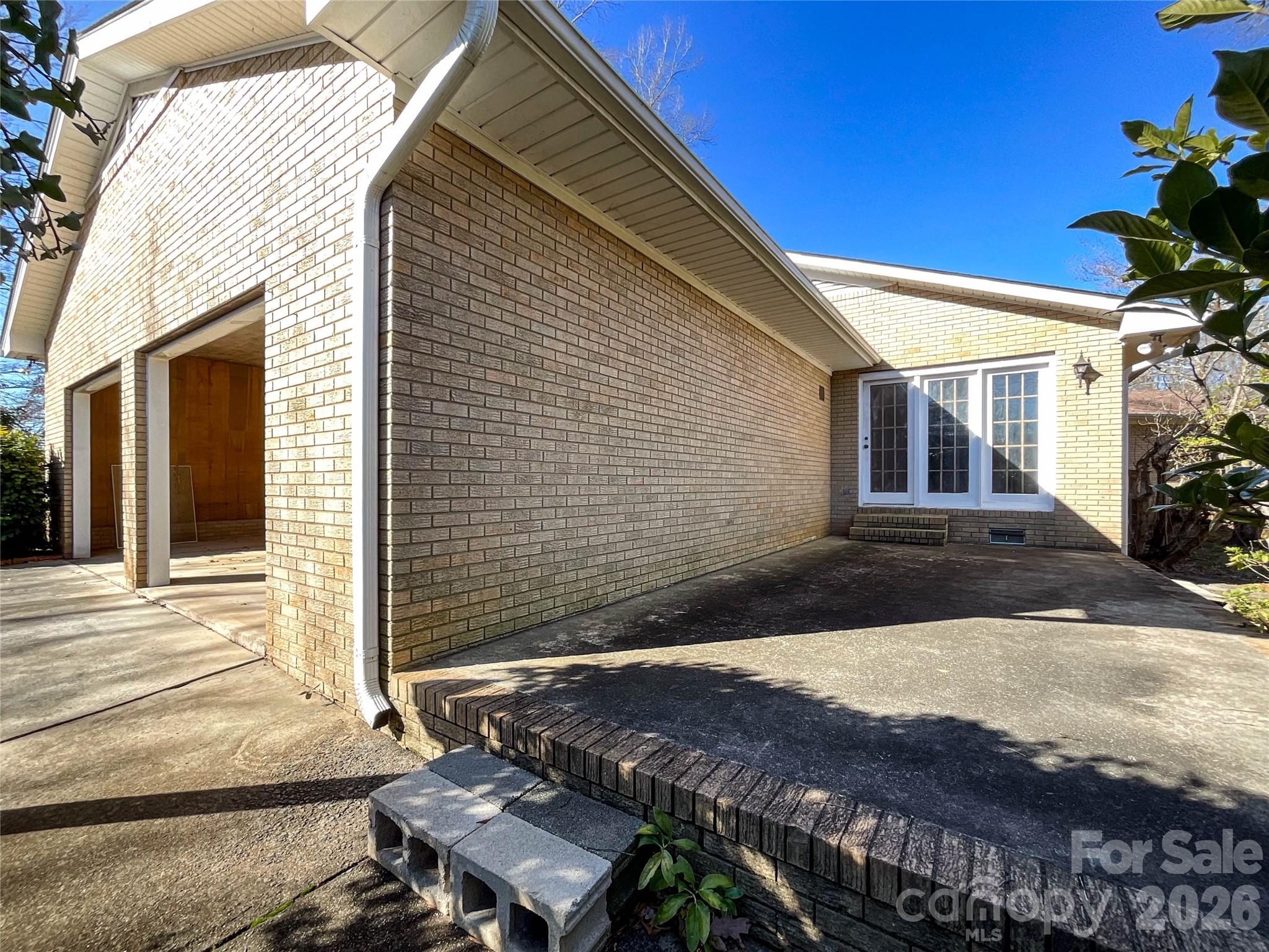 13909 Idlewild Road