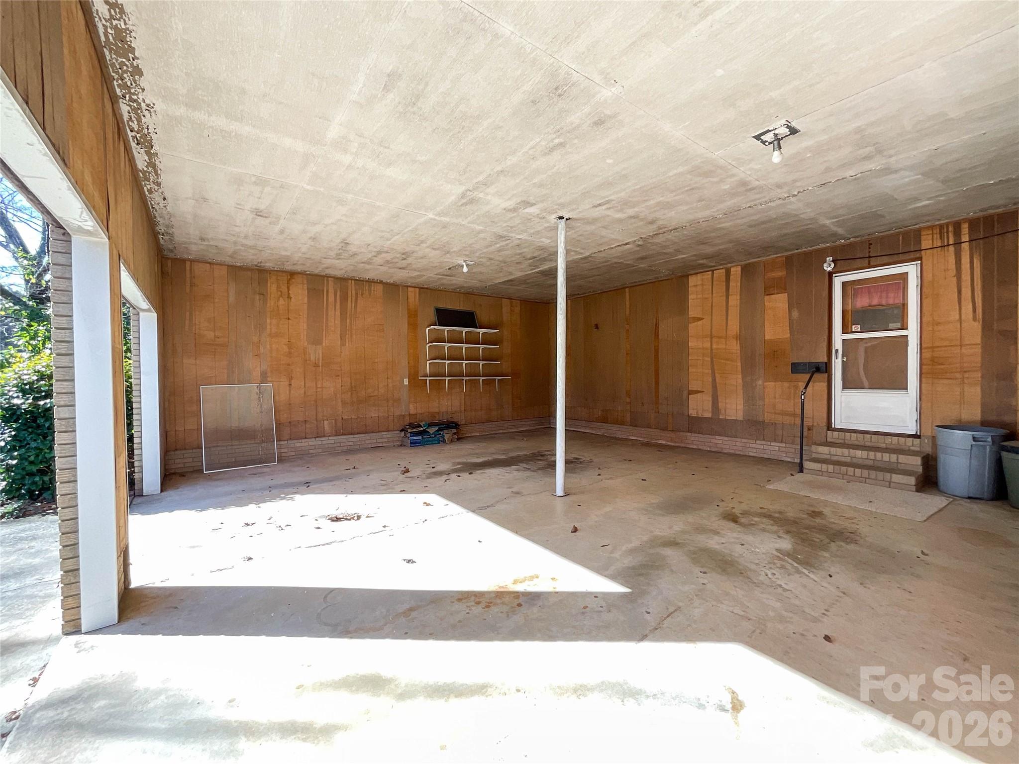 13909 Idlewild Road