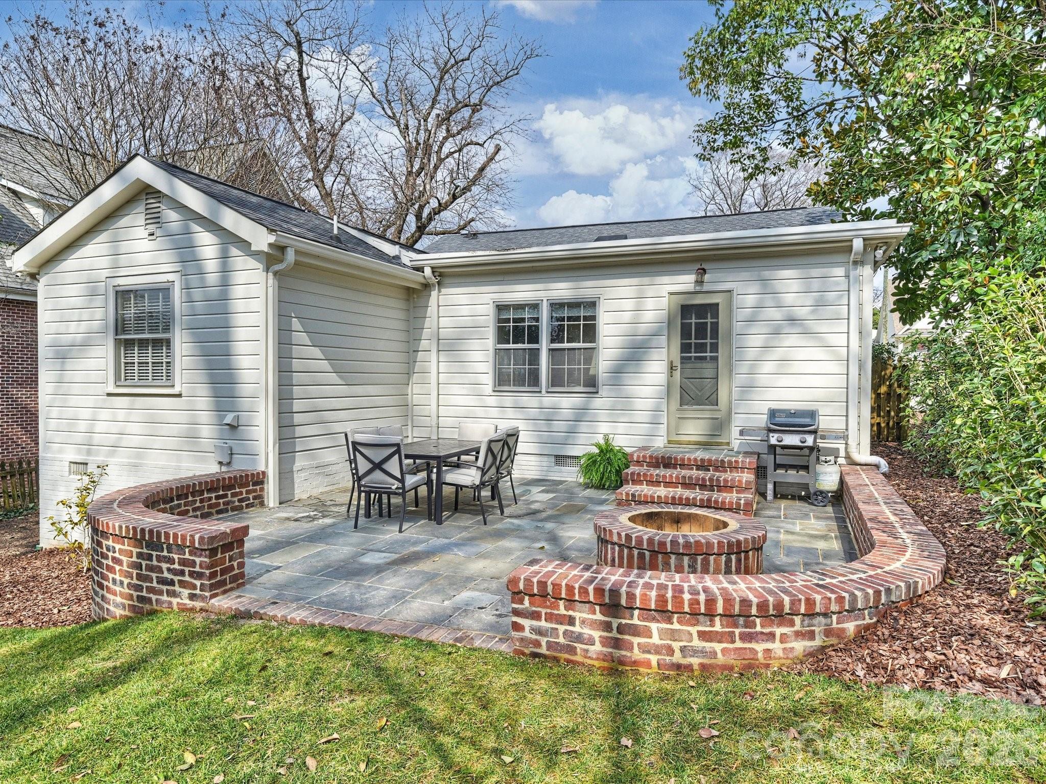 209 Wales Avenue
