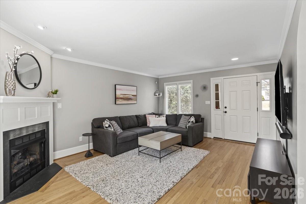 1130 Montford Drive