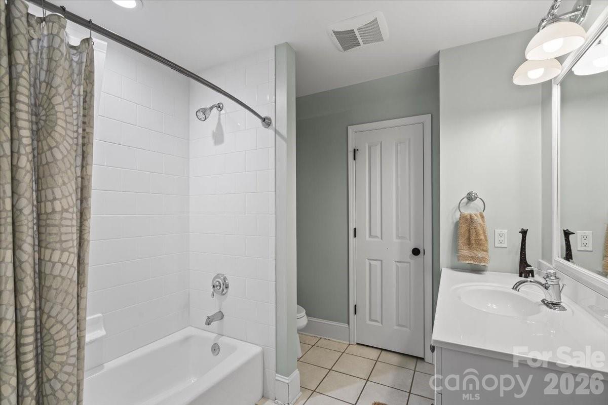 1130 Montford Drive
