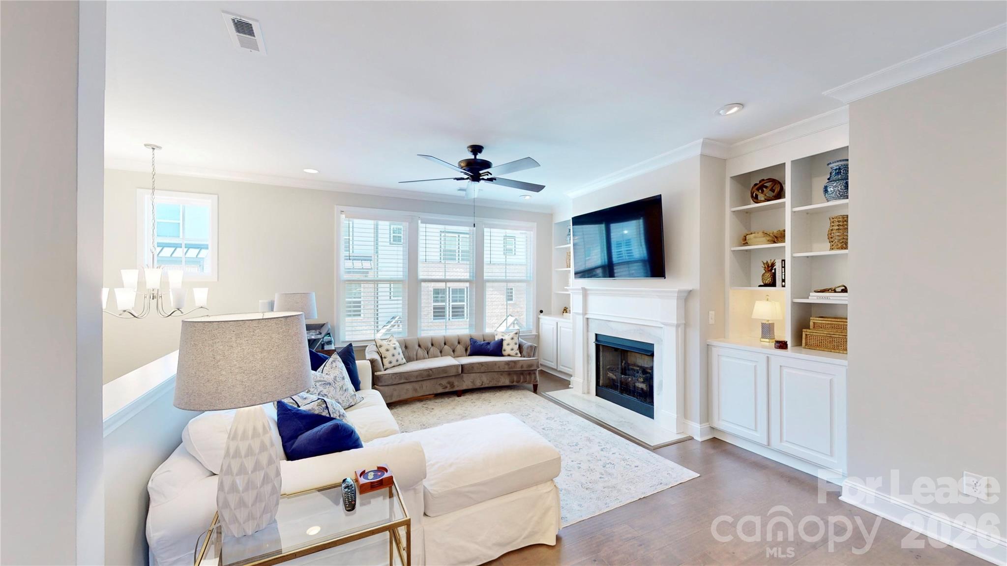421 Grey Reagan Trail