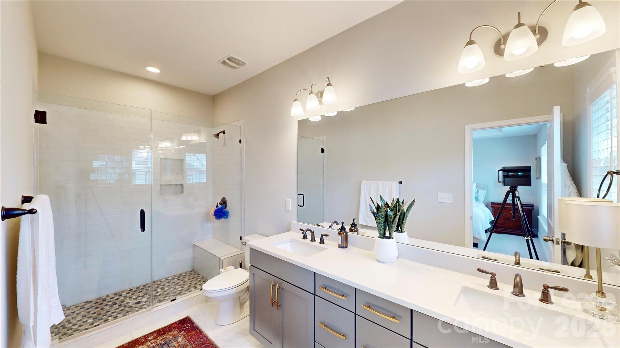 421 Grey Reagan Trail