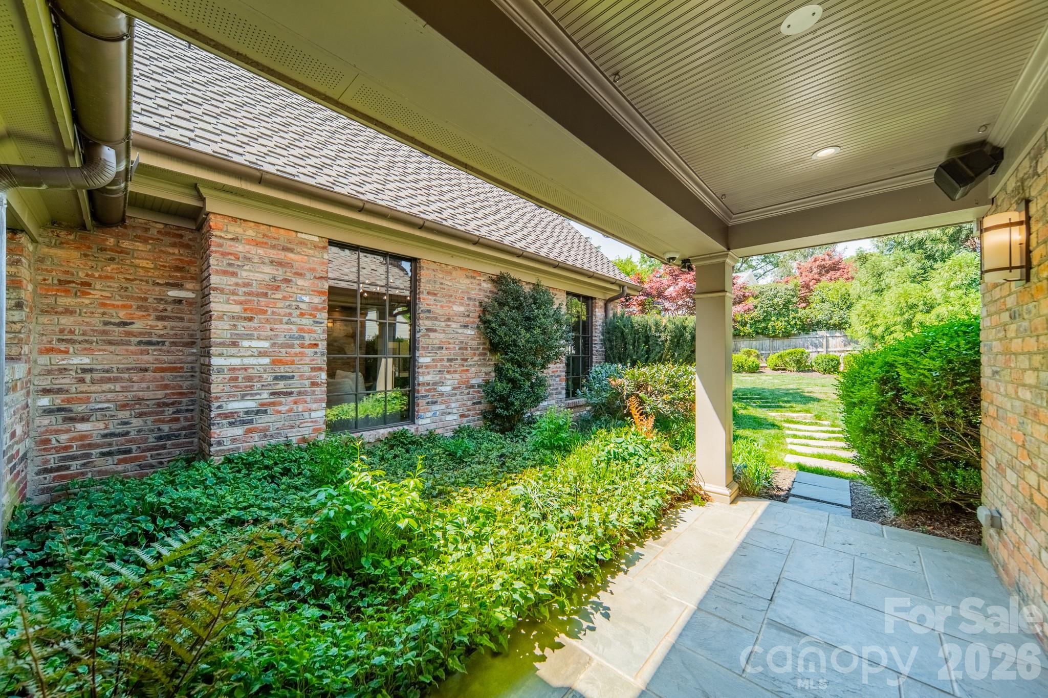 1201 Marlwood Terrace