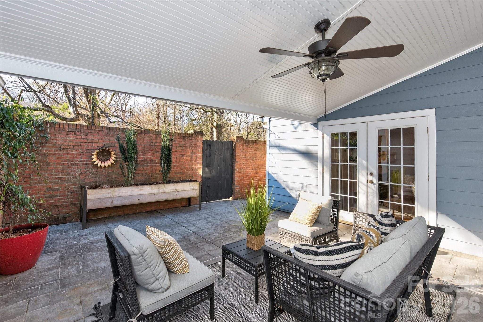 2331 Hayloft Circle