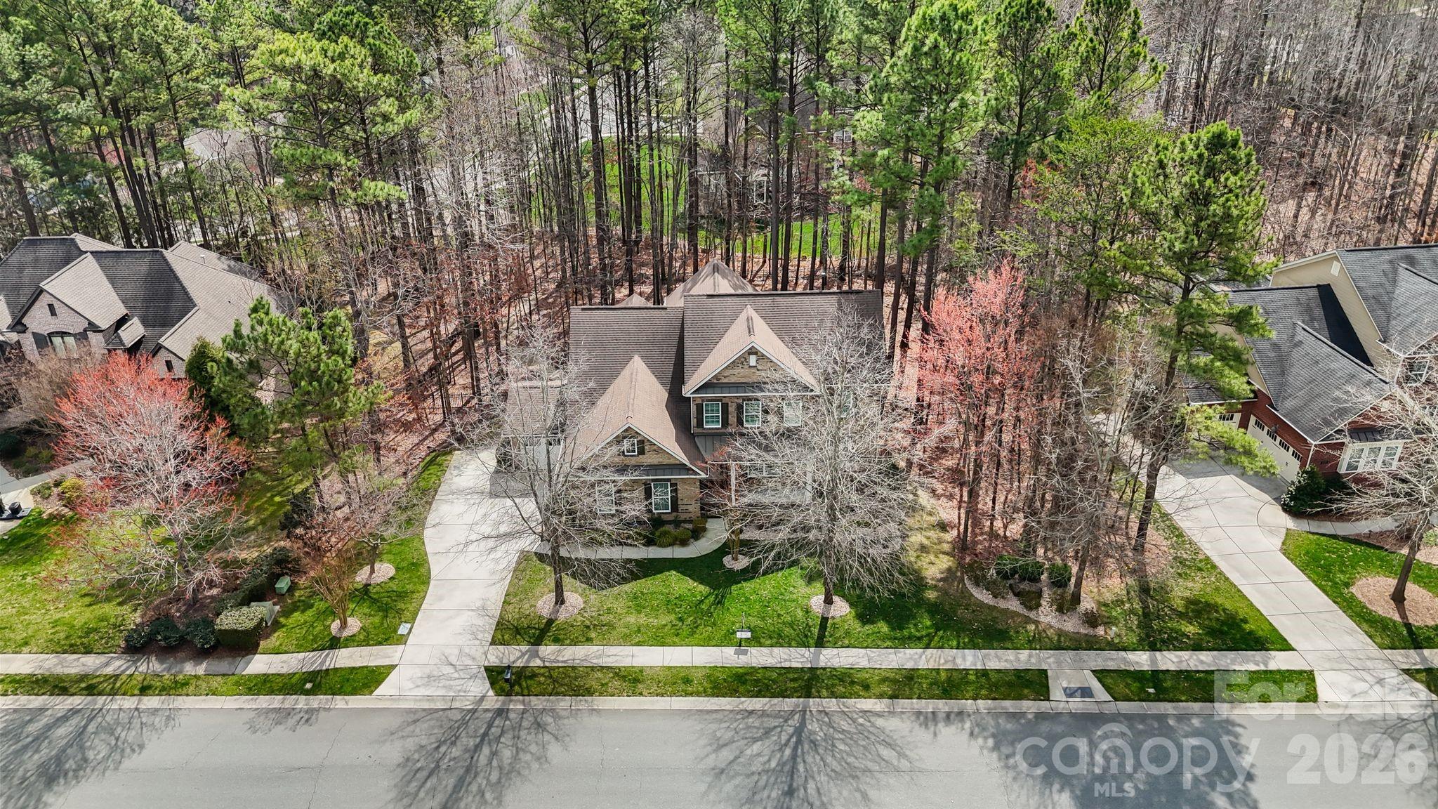 2404 Island Lake Drive