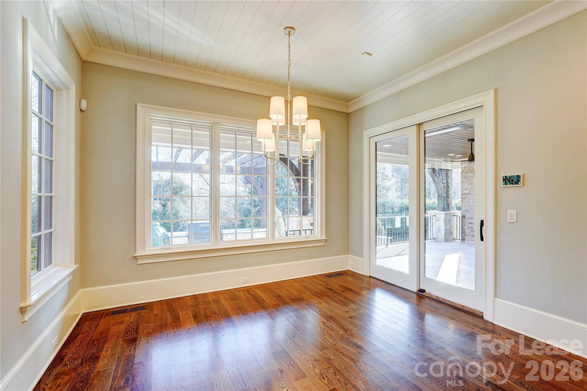 4015 Arbor Way