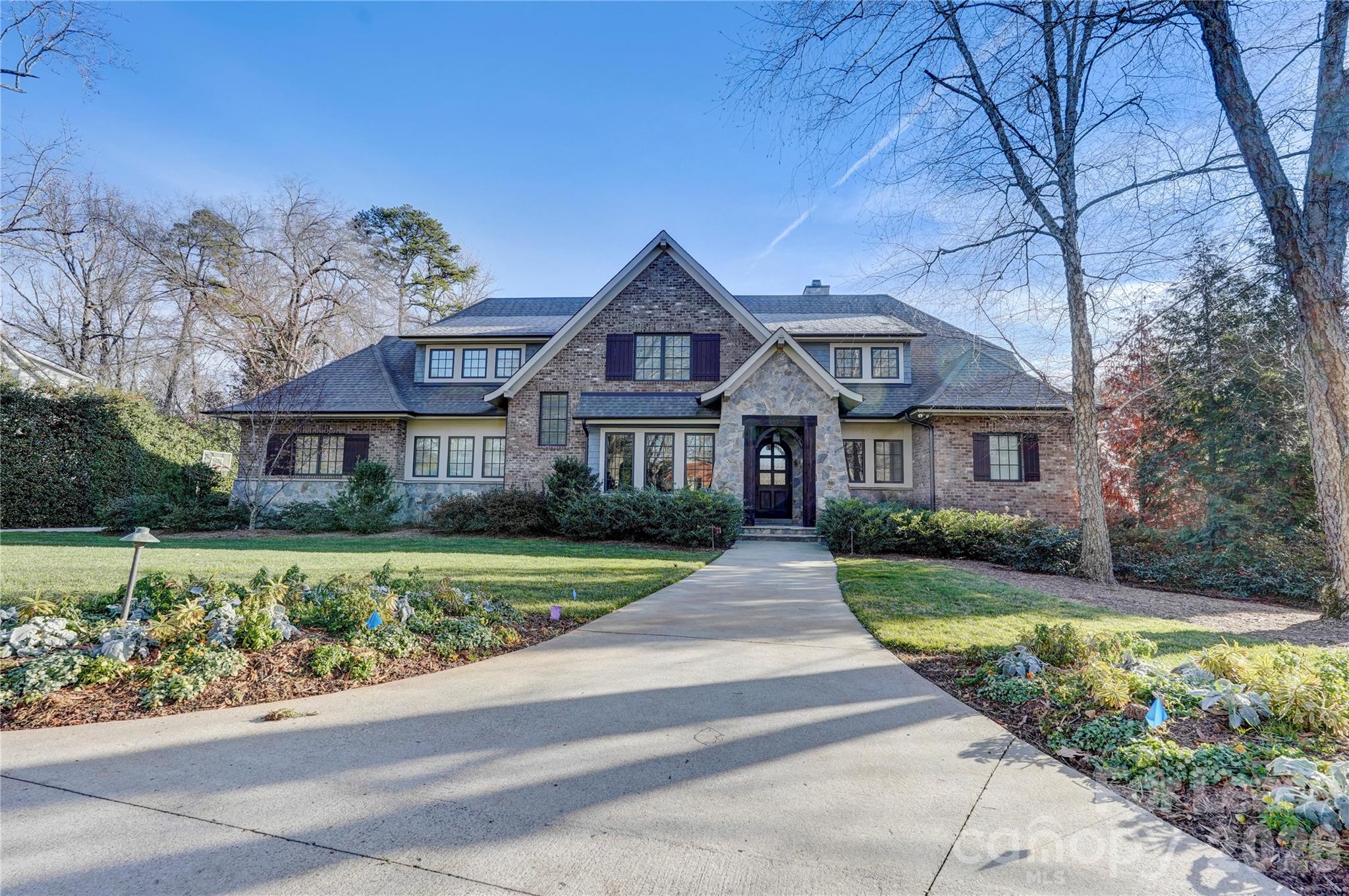 4015 Arbor Way