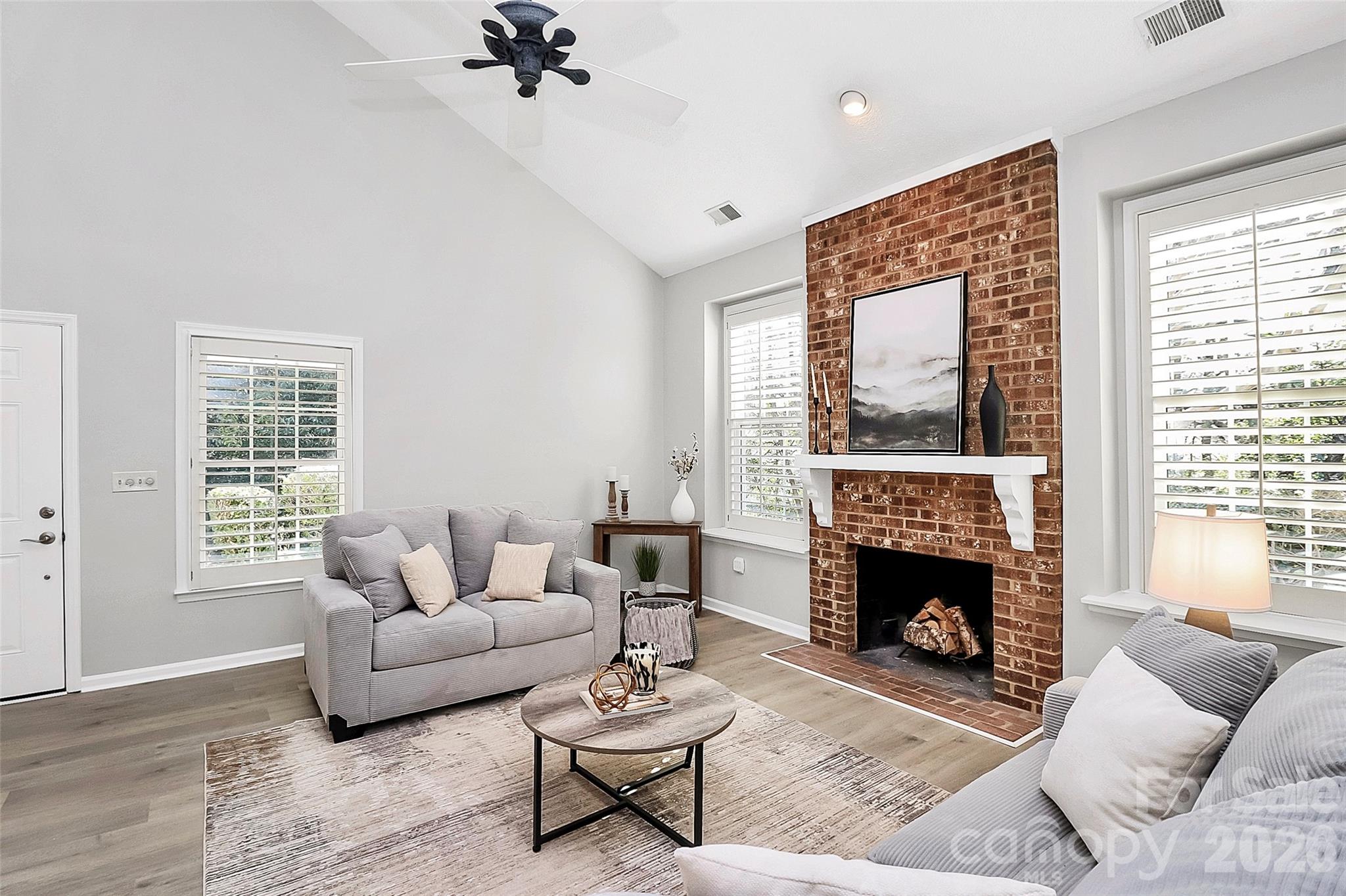 8233 Tradd Court