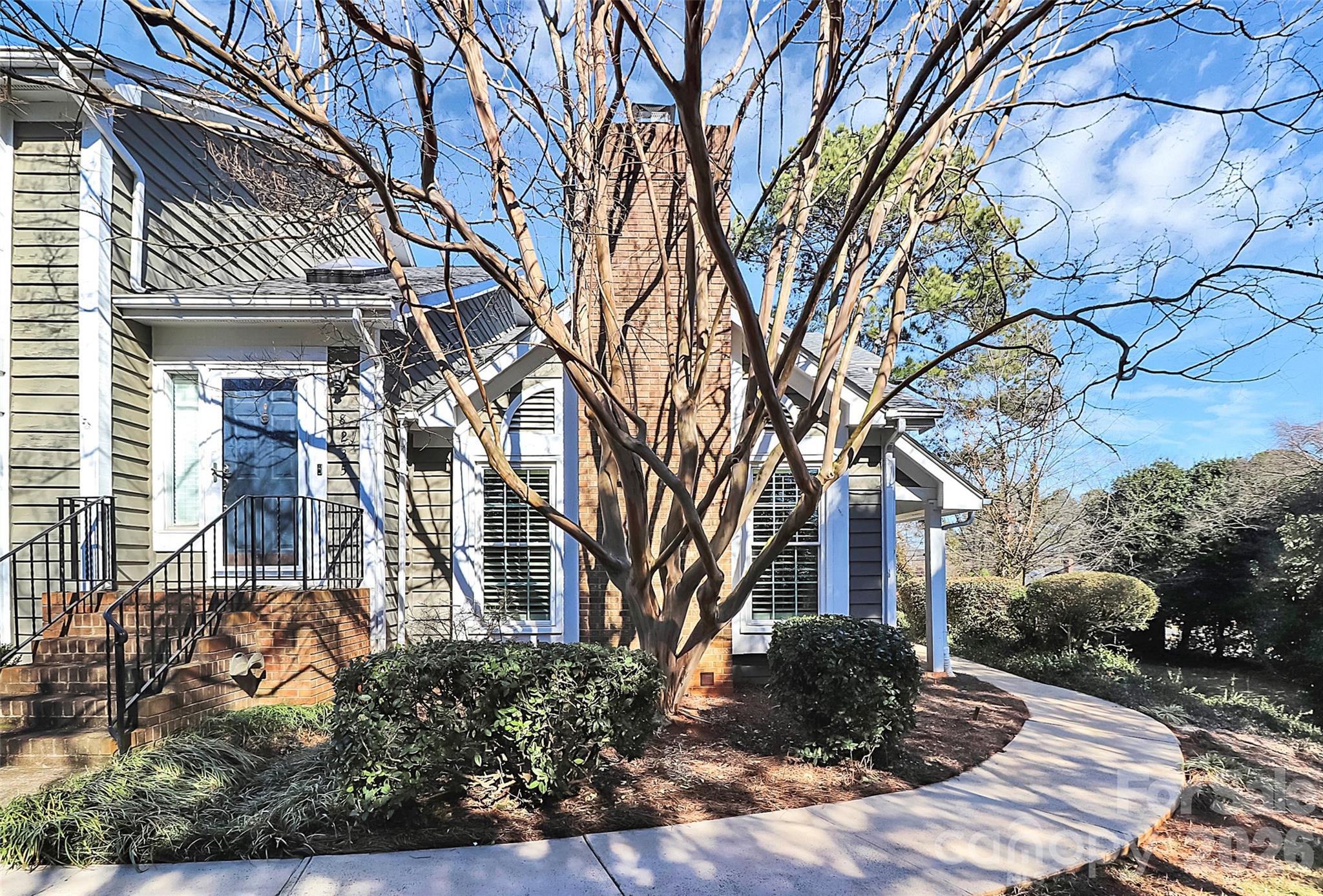 8233 Tradd Court