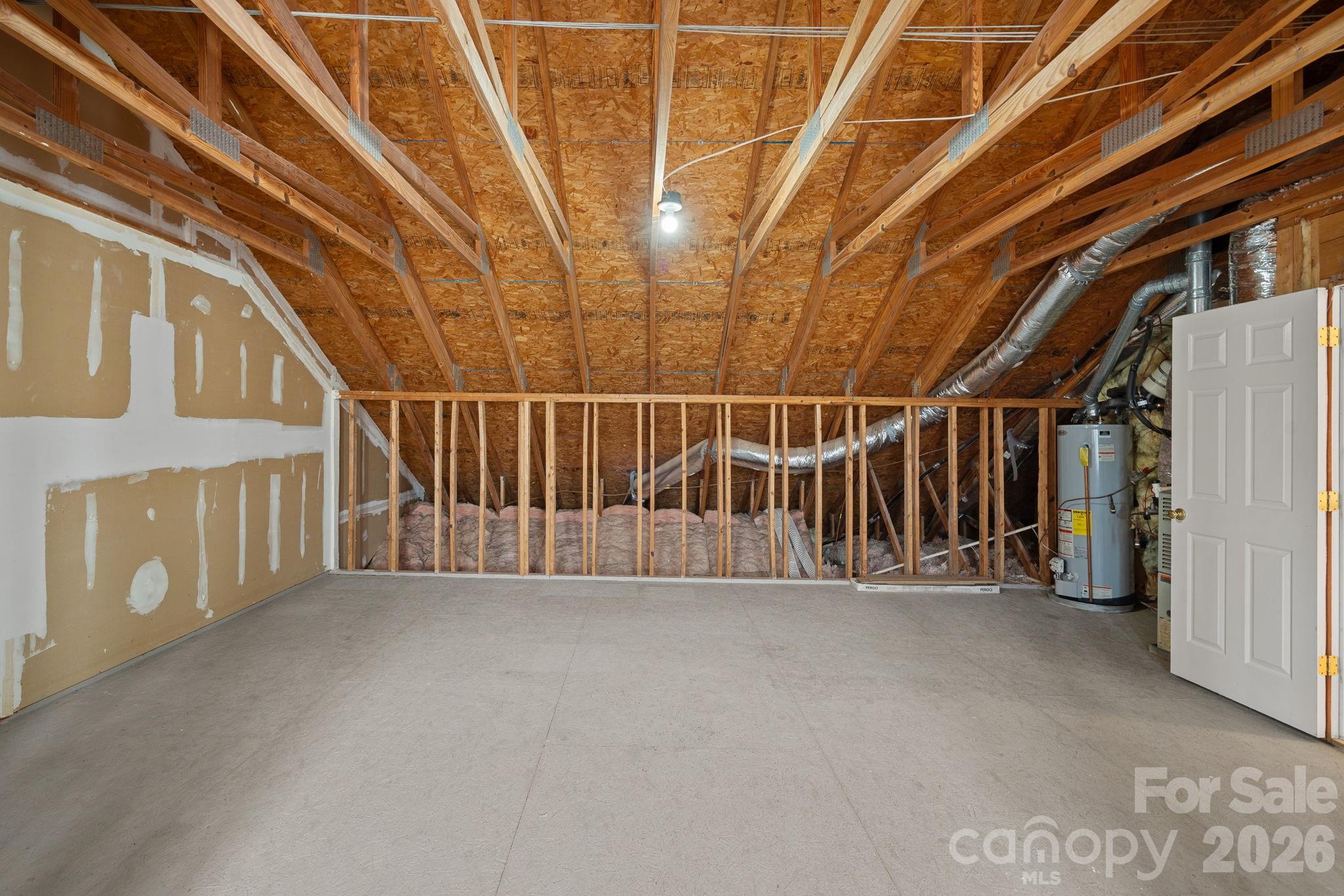 221 Sloane Square Way