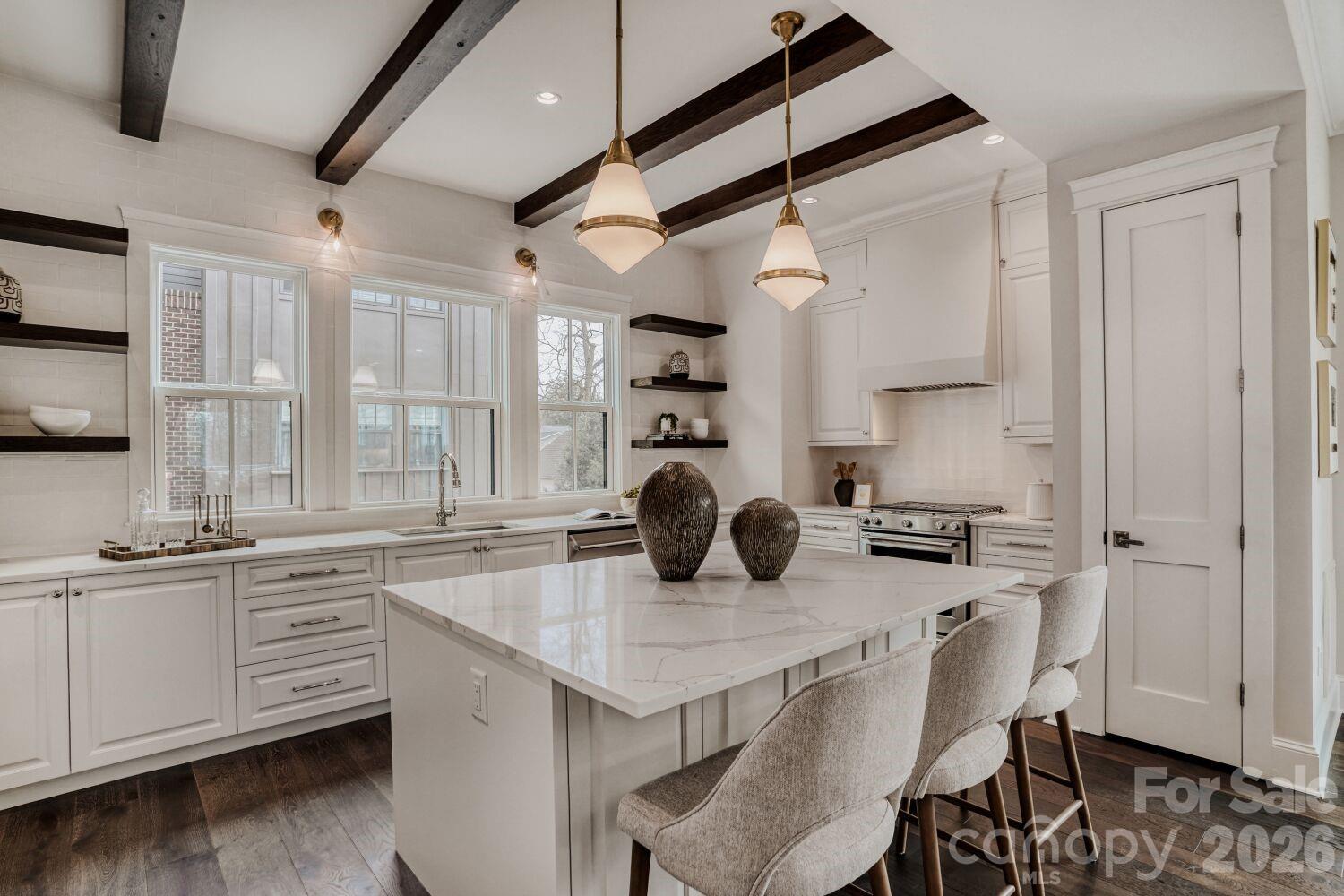 3115 Pinehurst Place