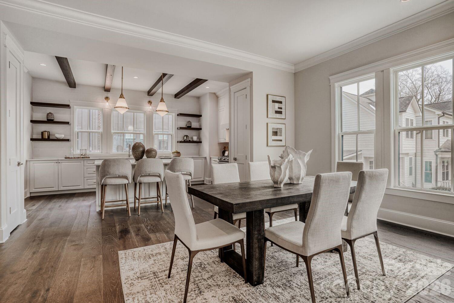 3115 Pinehurst Place
