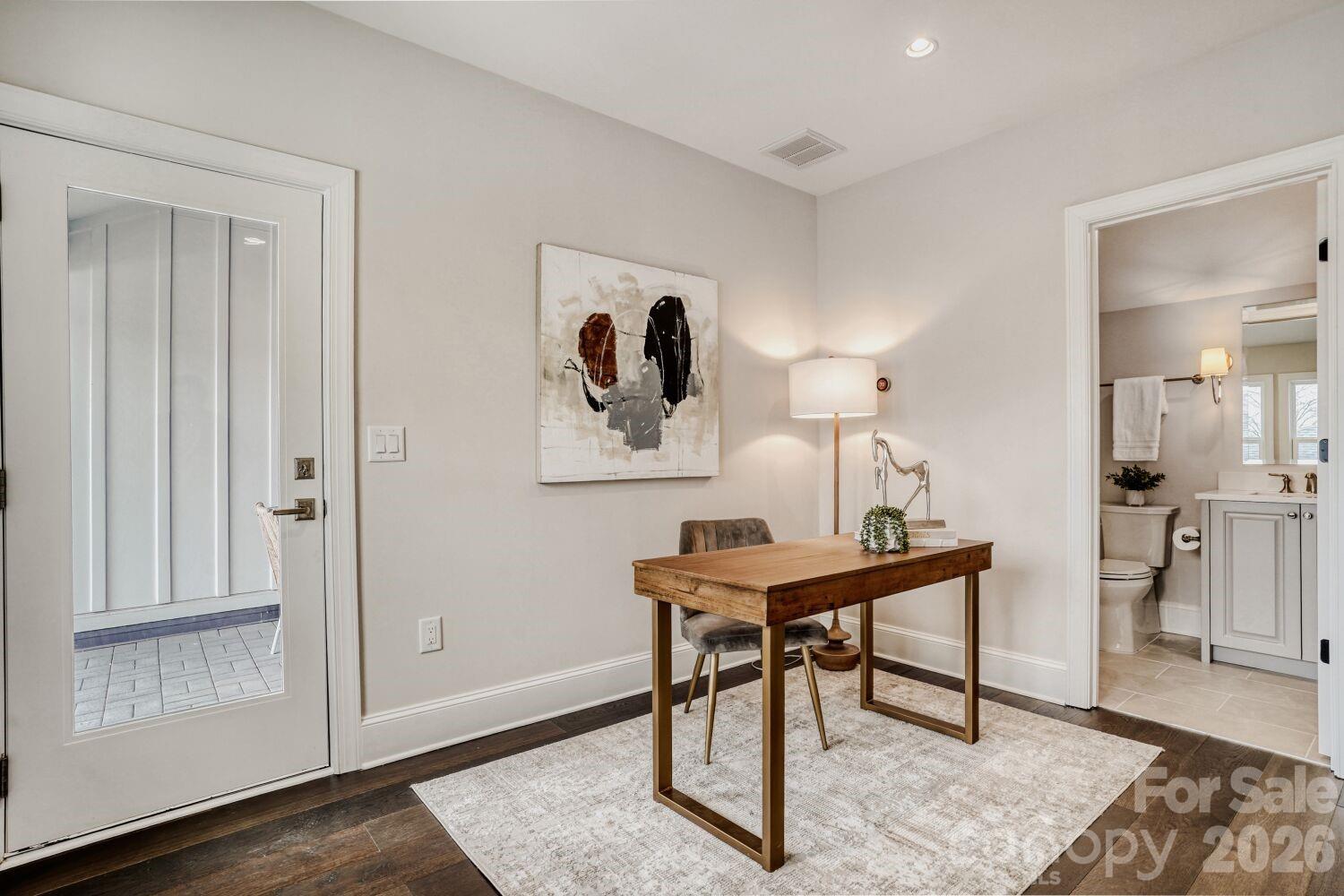 3115 Pinehurst Place