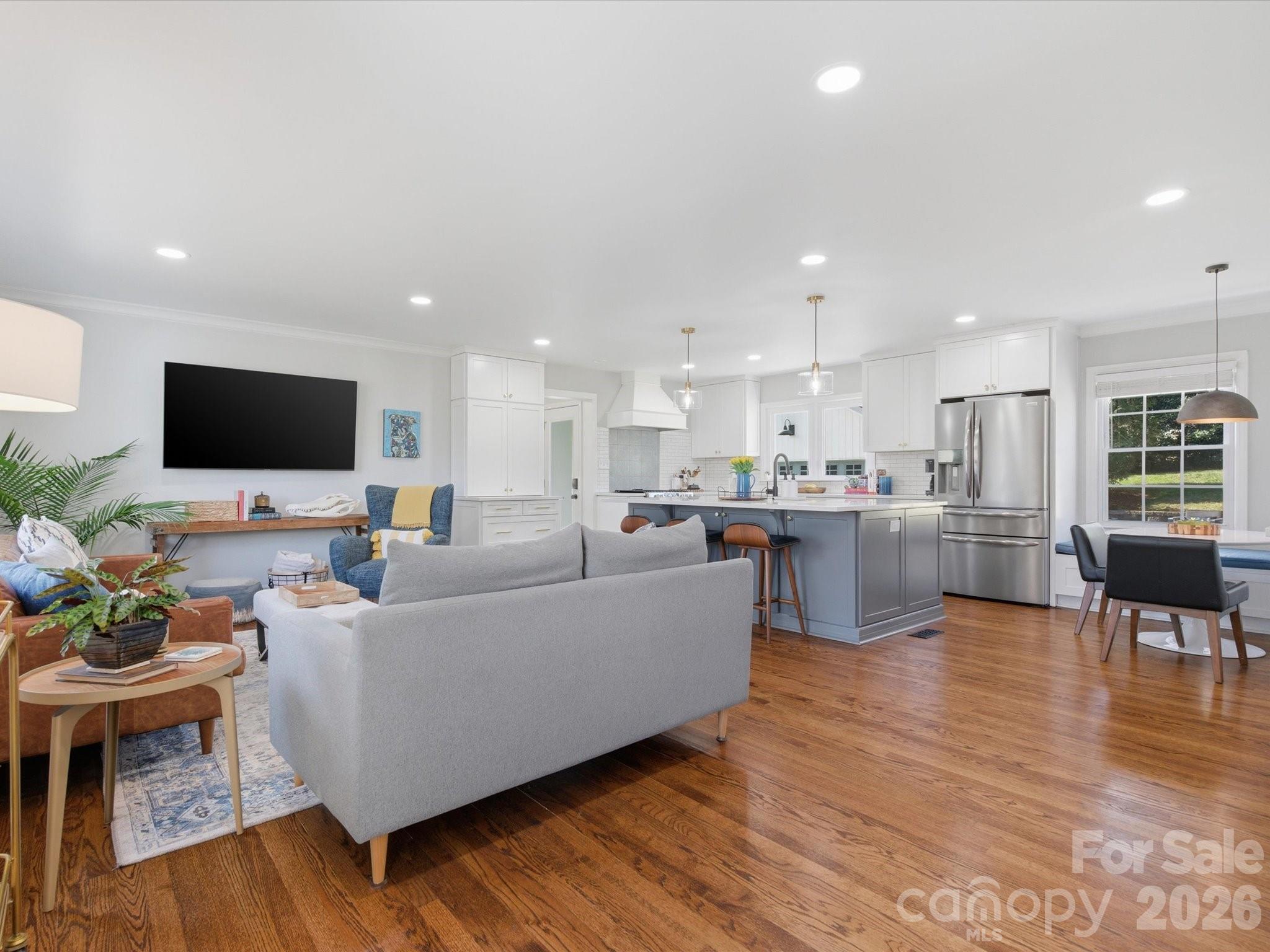 4320 Waterbury Drive