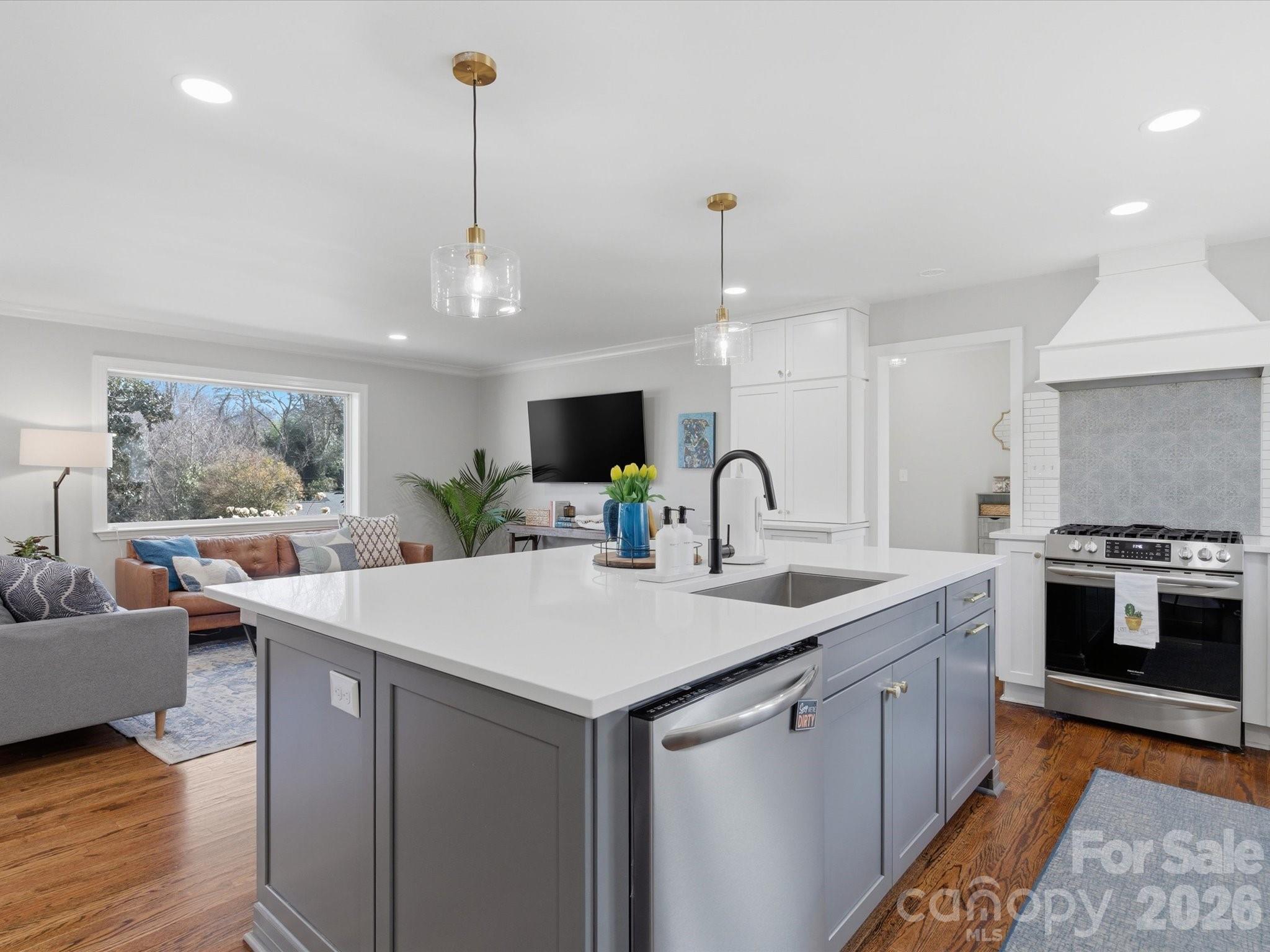 4320 Waterbury Drive