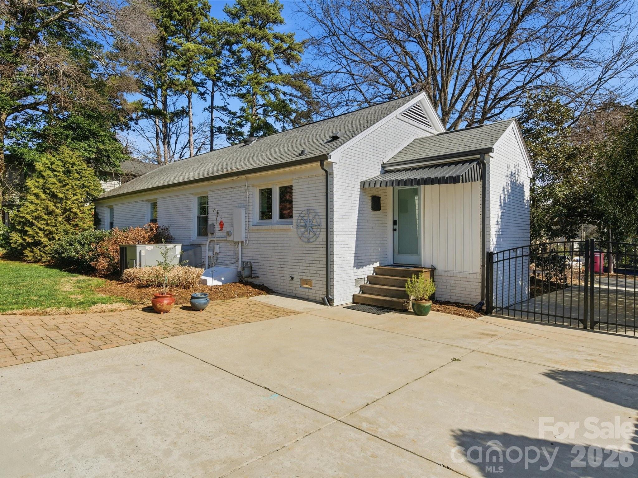 4320 Waterbury Drive