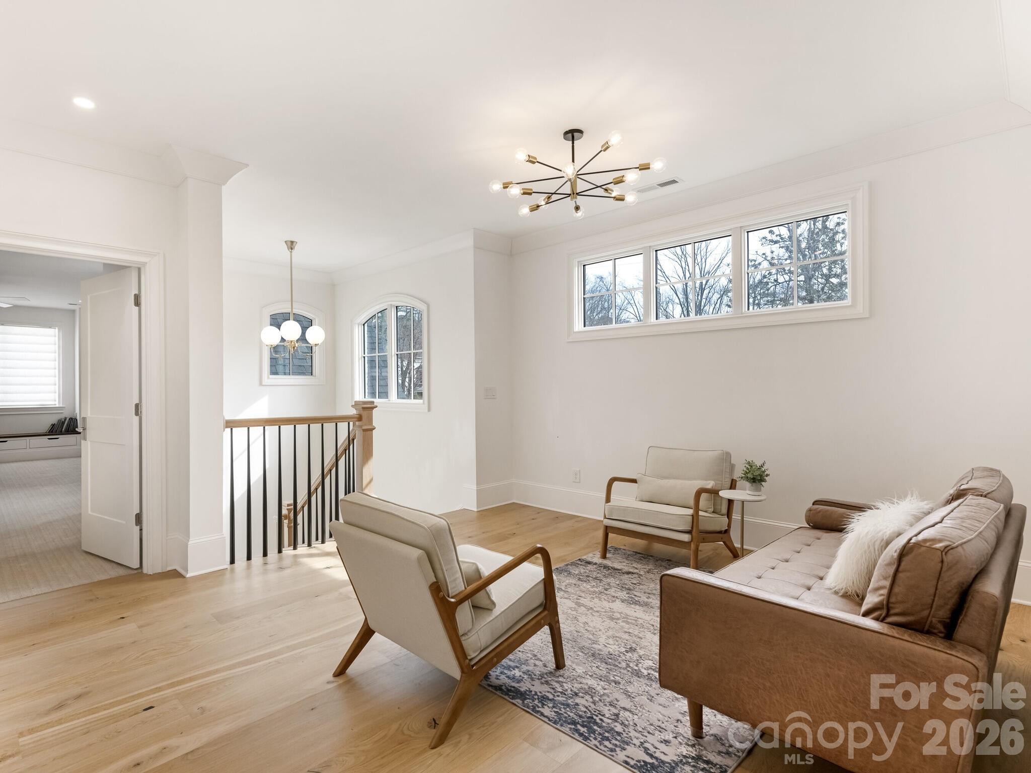 313 Wonderwood Drive