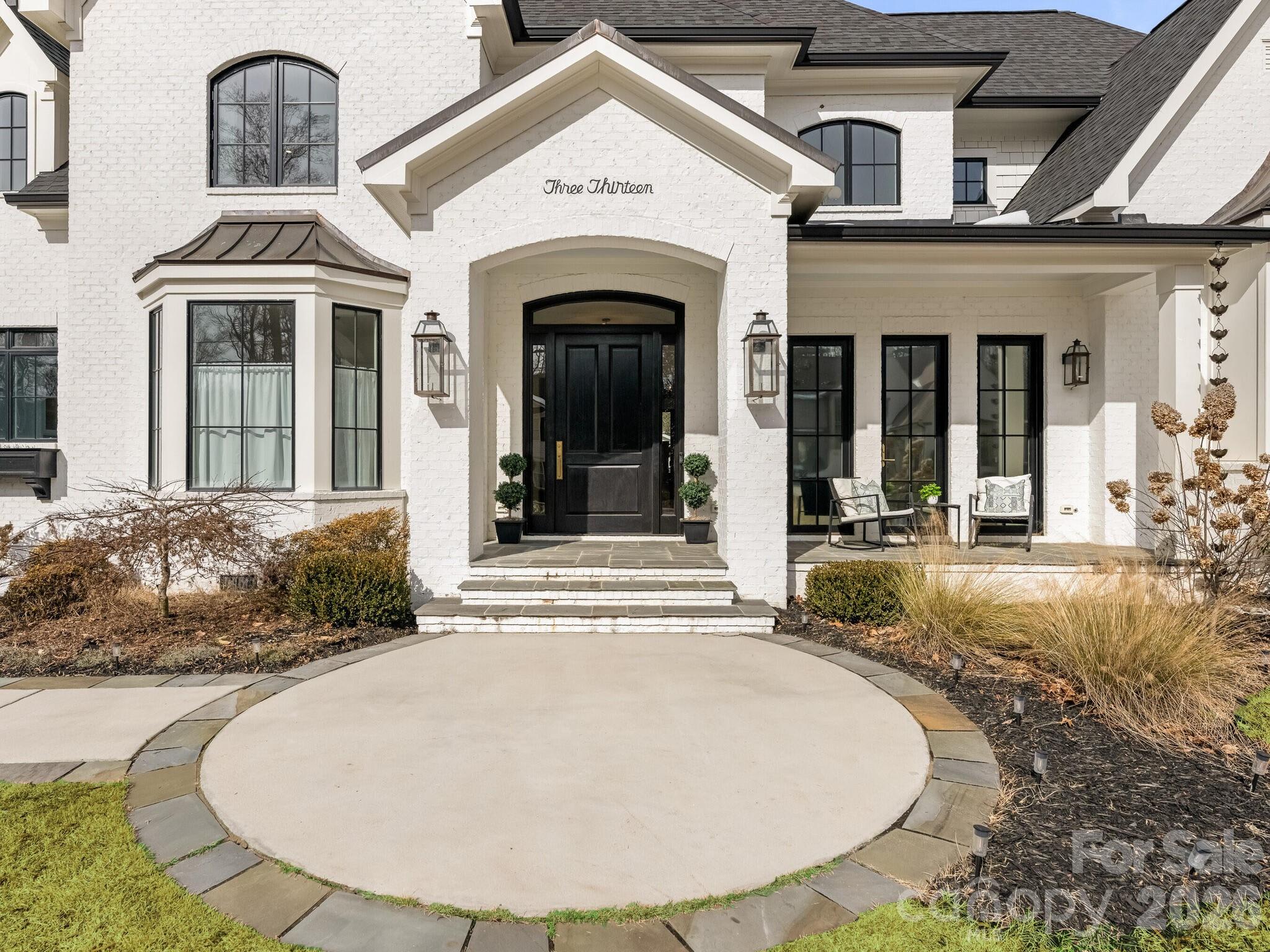 313 Wonderwood Drive