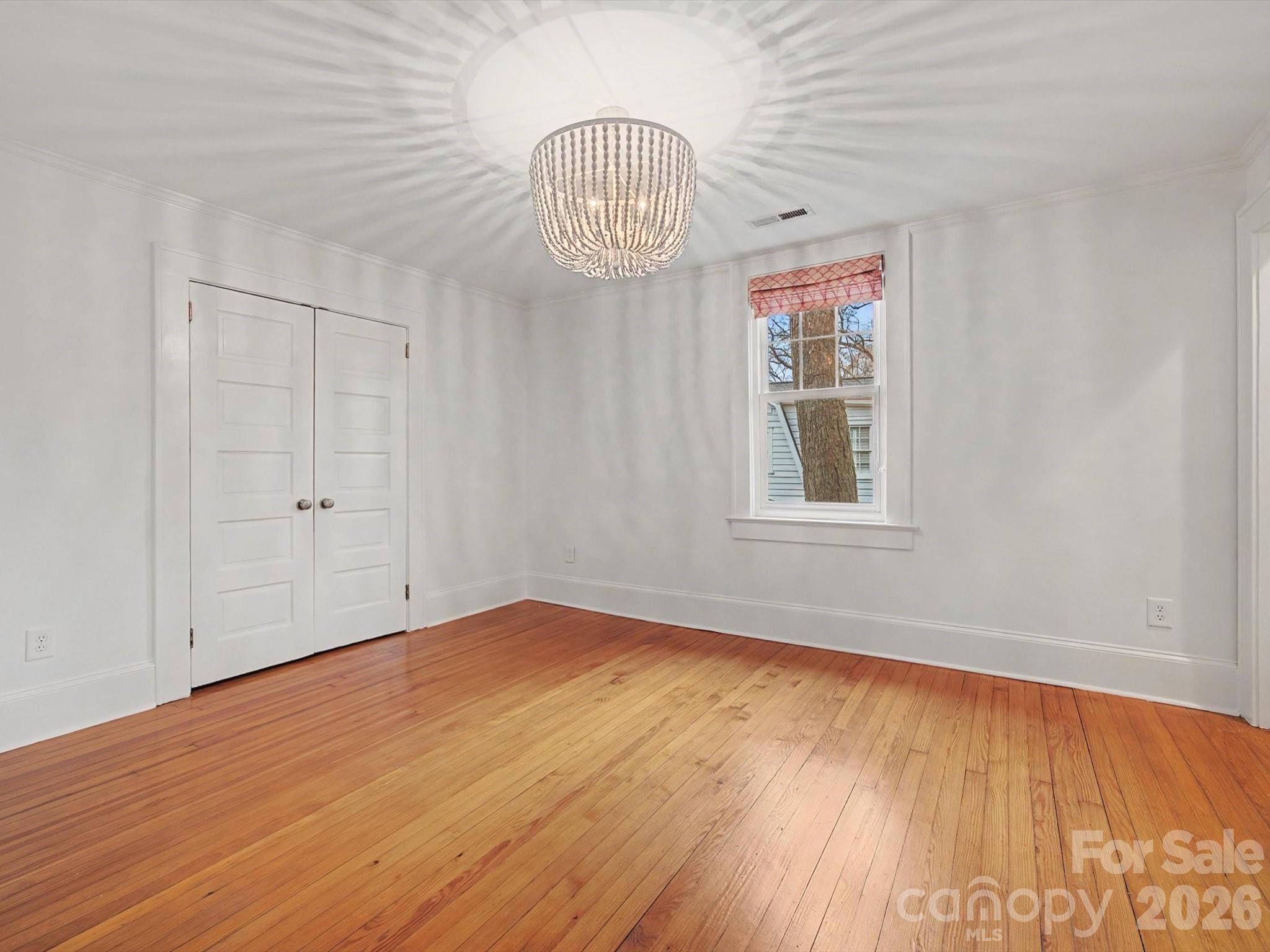 215 Circle Avenue