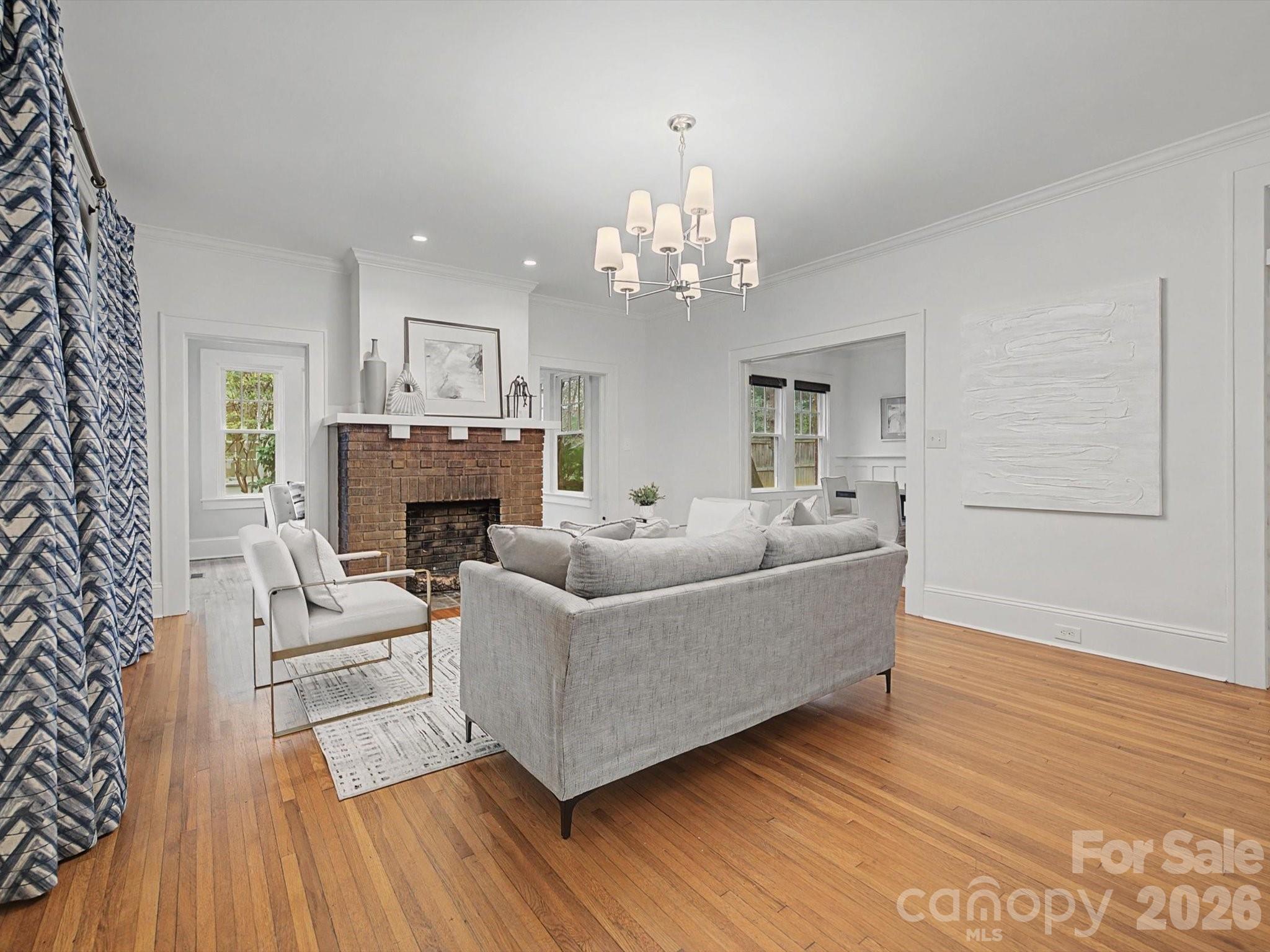 215 Circle Avenue