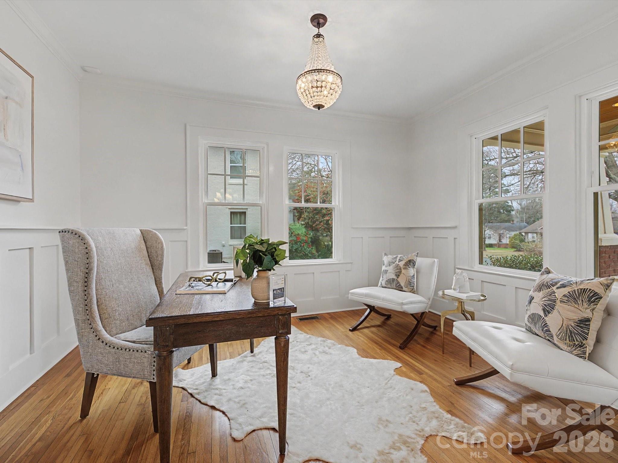 215 Circle Avenue