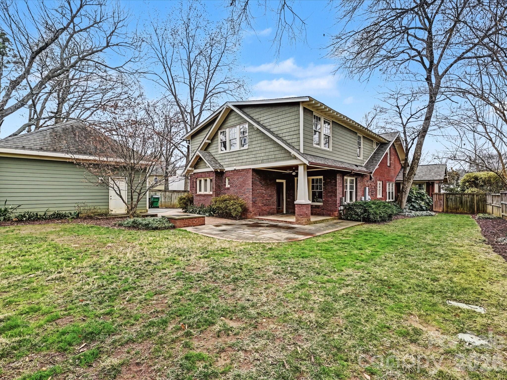 215 Circle Avenue
