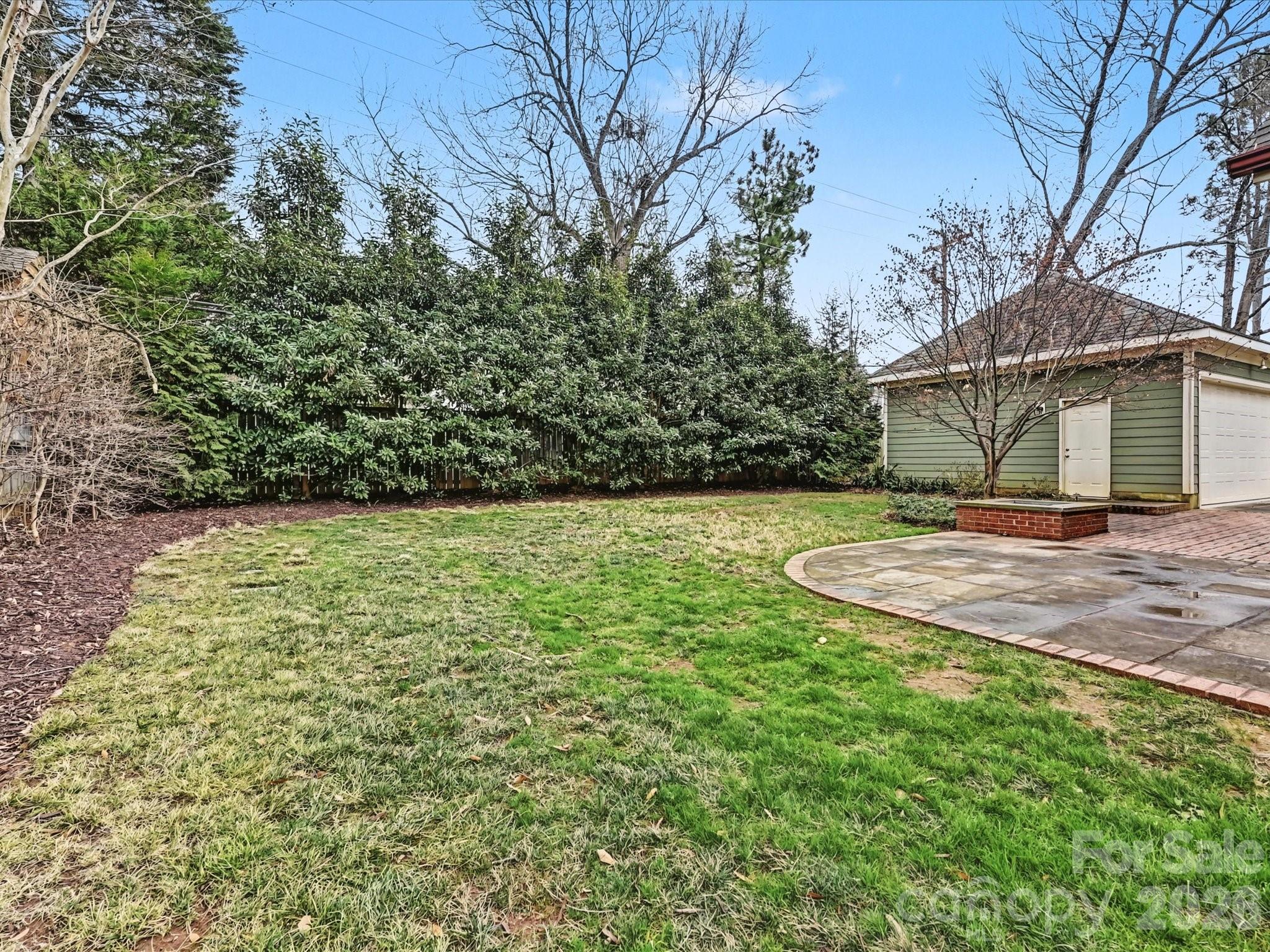 215 Circle Avenue
