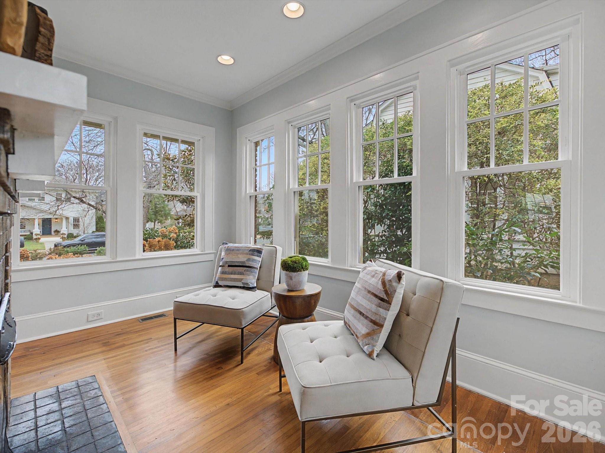 215 Circle Avenue