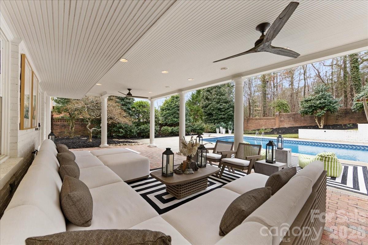 5122 Little Brook Lane