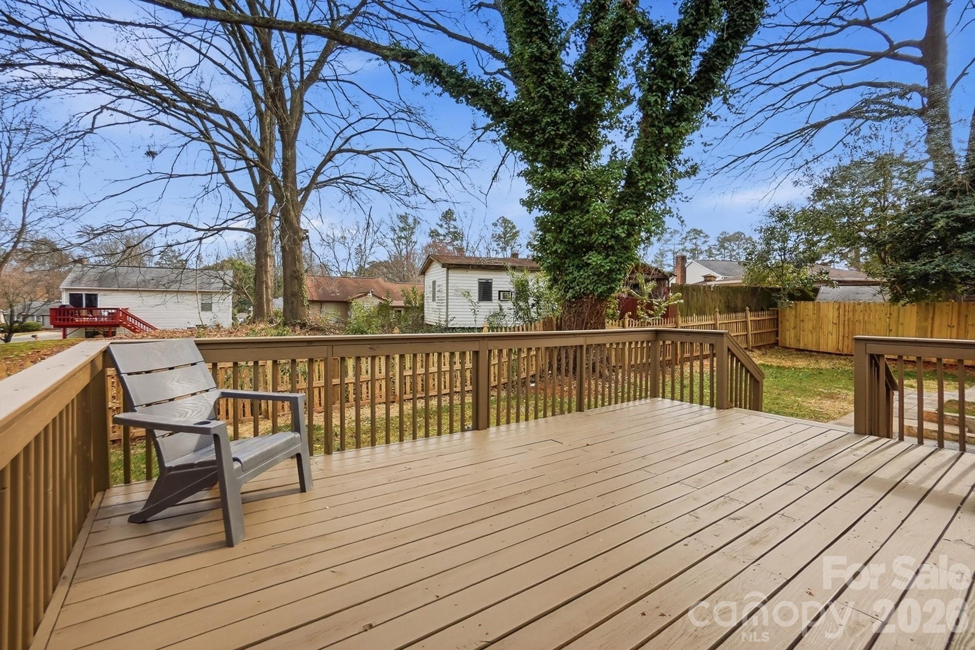 6621 Piney Path Road