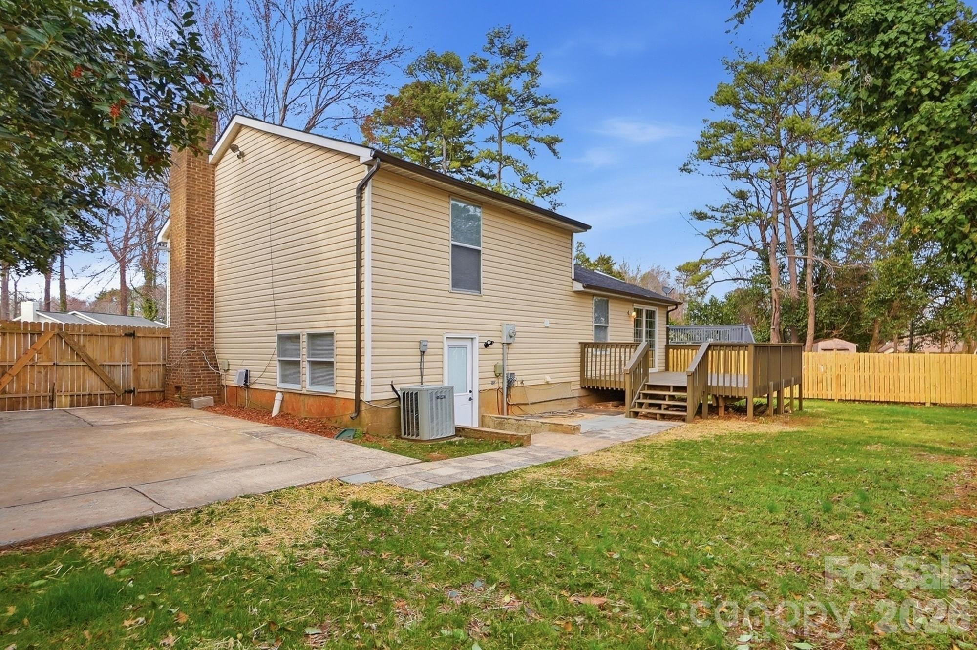 6621 Piney Path Road