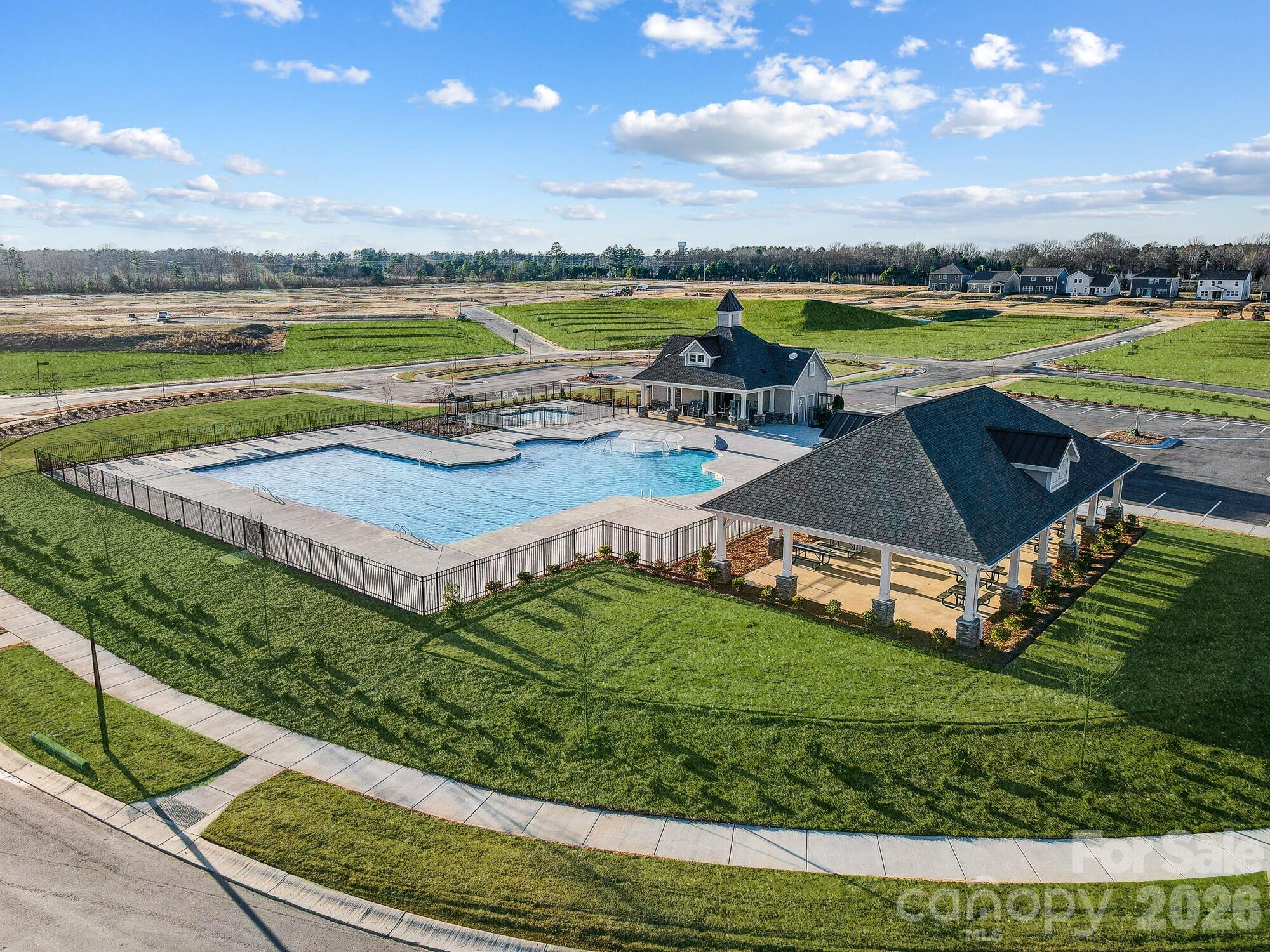 1505 Miriam Way