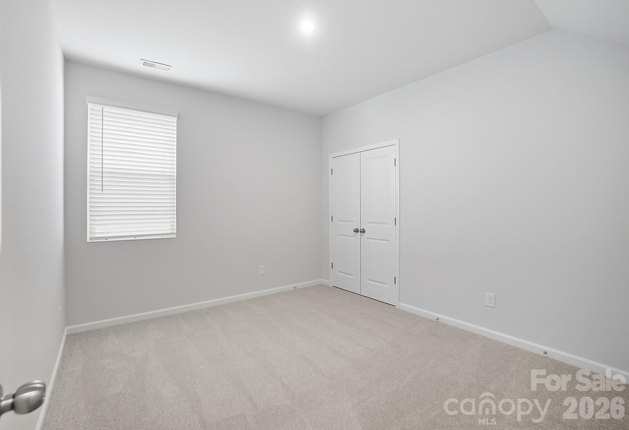1505 Miriam Way