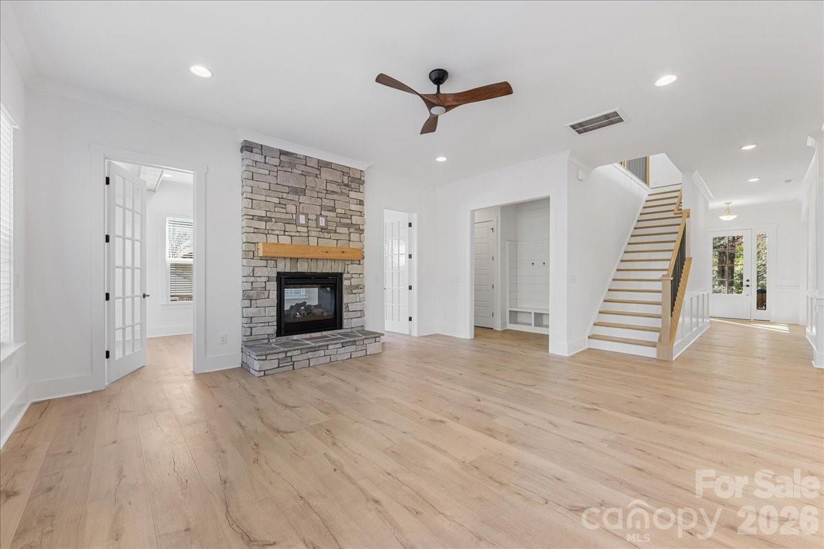 1611 Chippendale Road